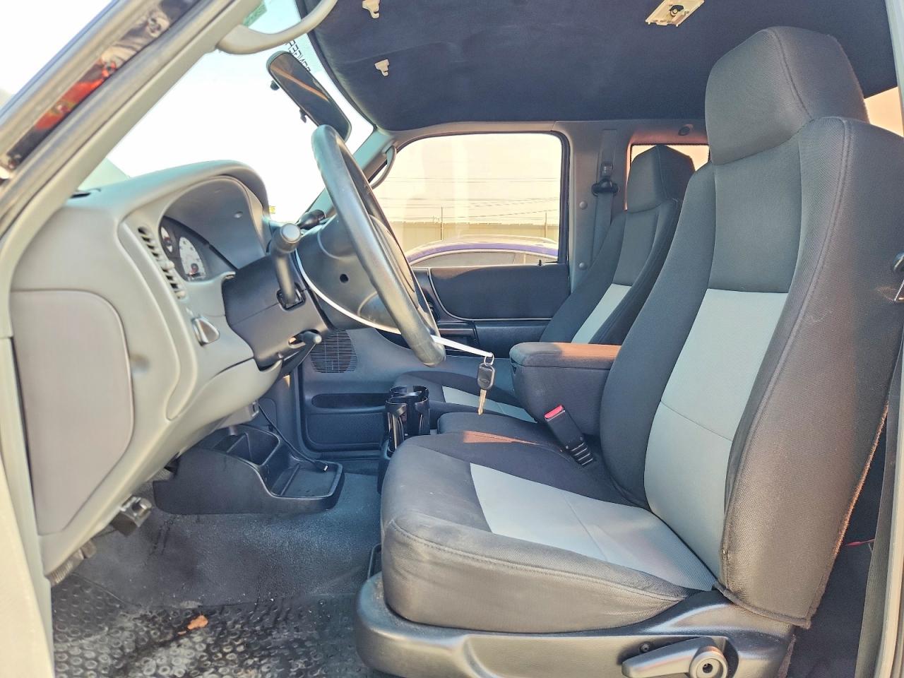 2006 Ford Ranger Super Cab Black vin: 1FTYR14UX6PA39142