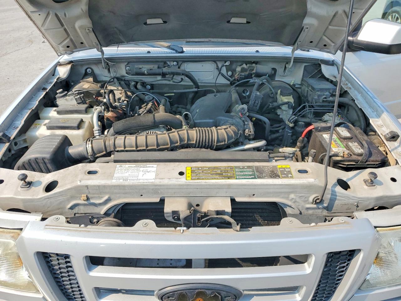 2006 Ford Ranger Super Cab Silver vin: 1FTYR14UX6PA62162