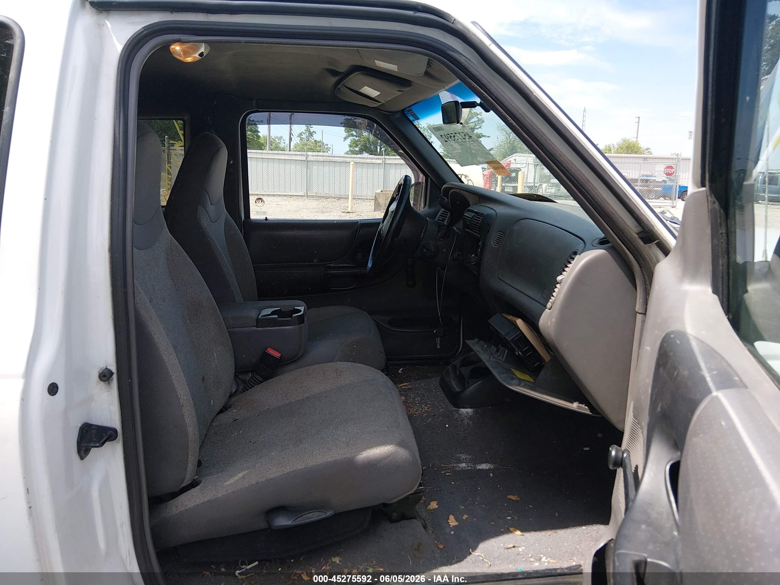 2002 Ford Ranger Edge/tremor/xl/xlt White vin: 1FTYR14V02PB60846