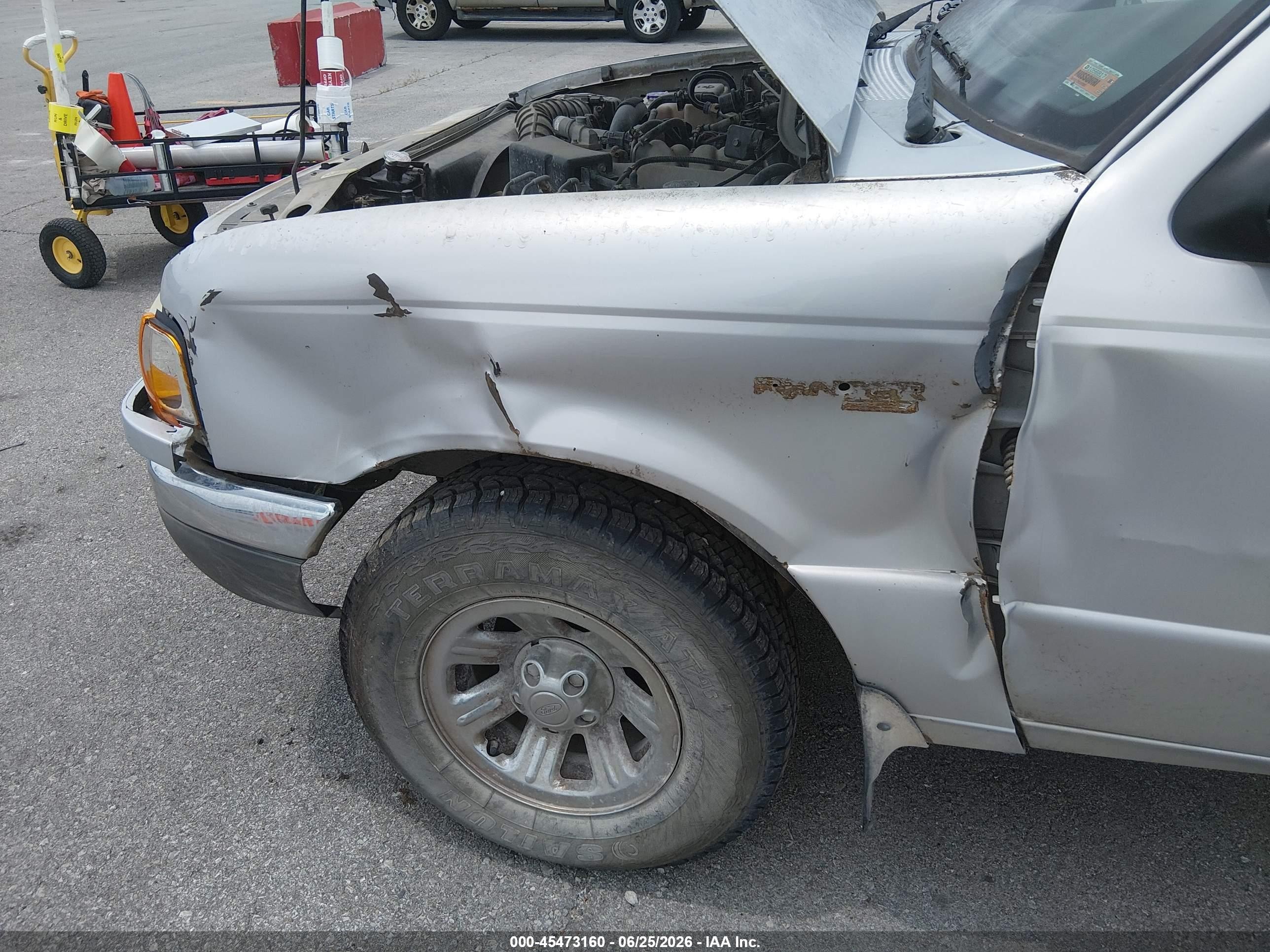 2001 Ford Ranger Edge/xl/xlt Серебряный vin: 1FTYR14V11PB20953