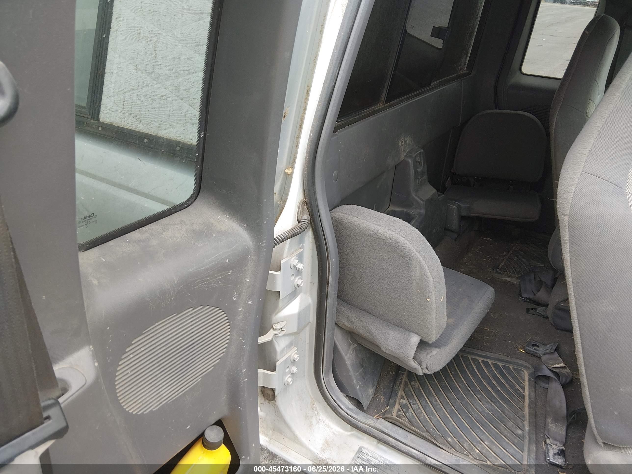 2001 Ford Ranger Edge/xl/xlt Серебряный vin: 1FTYR14V11PB20953