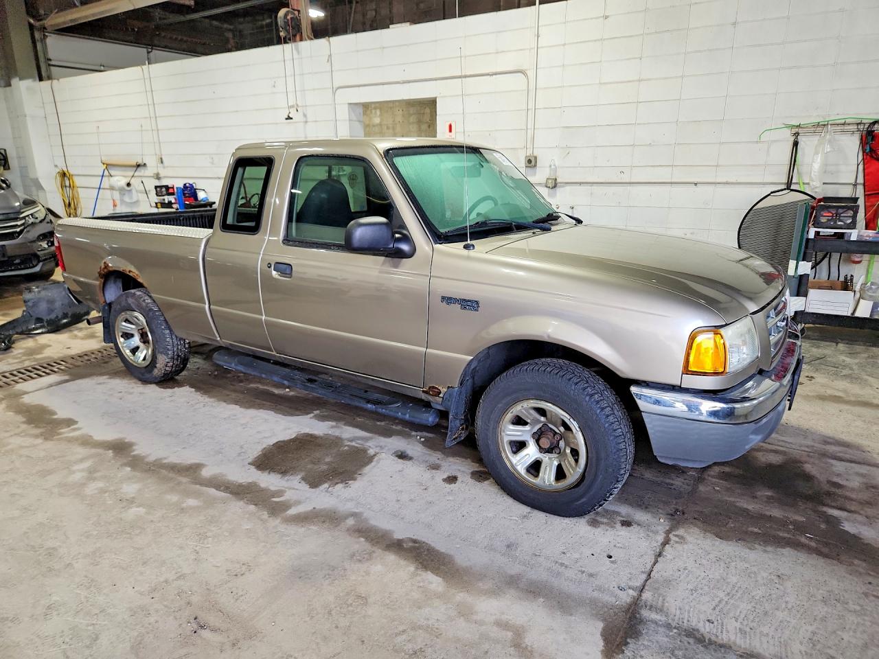 2003 Ford Ranger Super Cab Beige vin: 1FTYR14V13PA44573