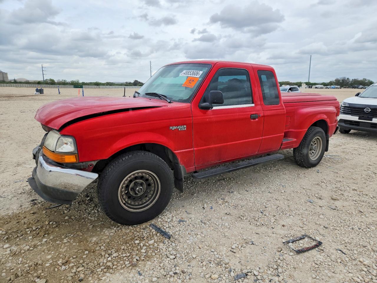 2000 Ford Ranger Super Cab Red vin: 1FTYR14V1YPA67181