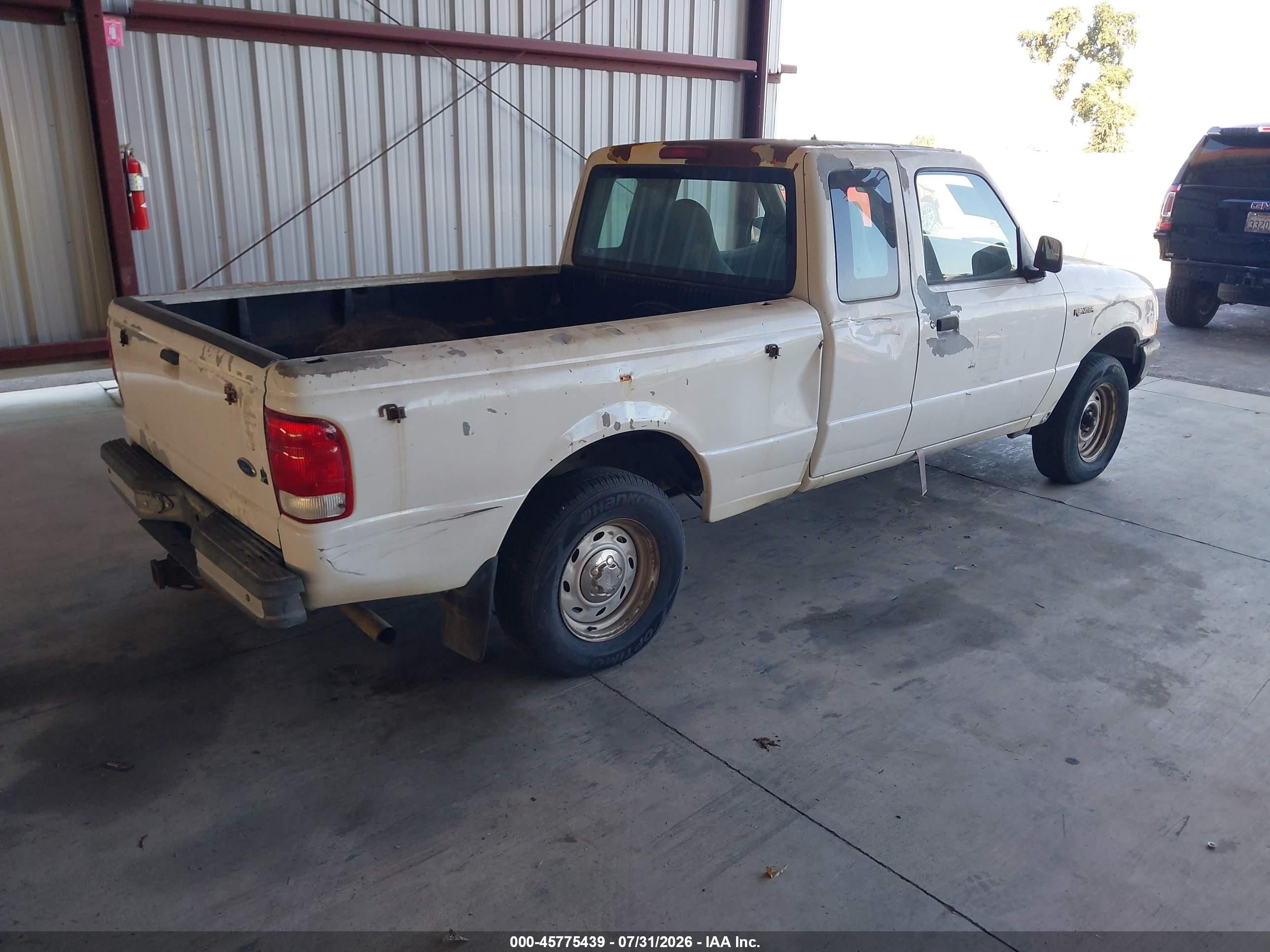 2000 Ford Ranger Xl/xlt White vin: 1FTYR14V1YPA98544