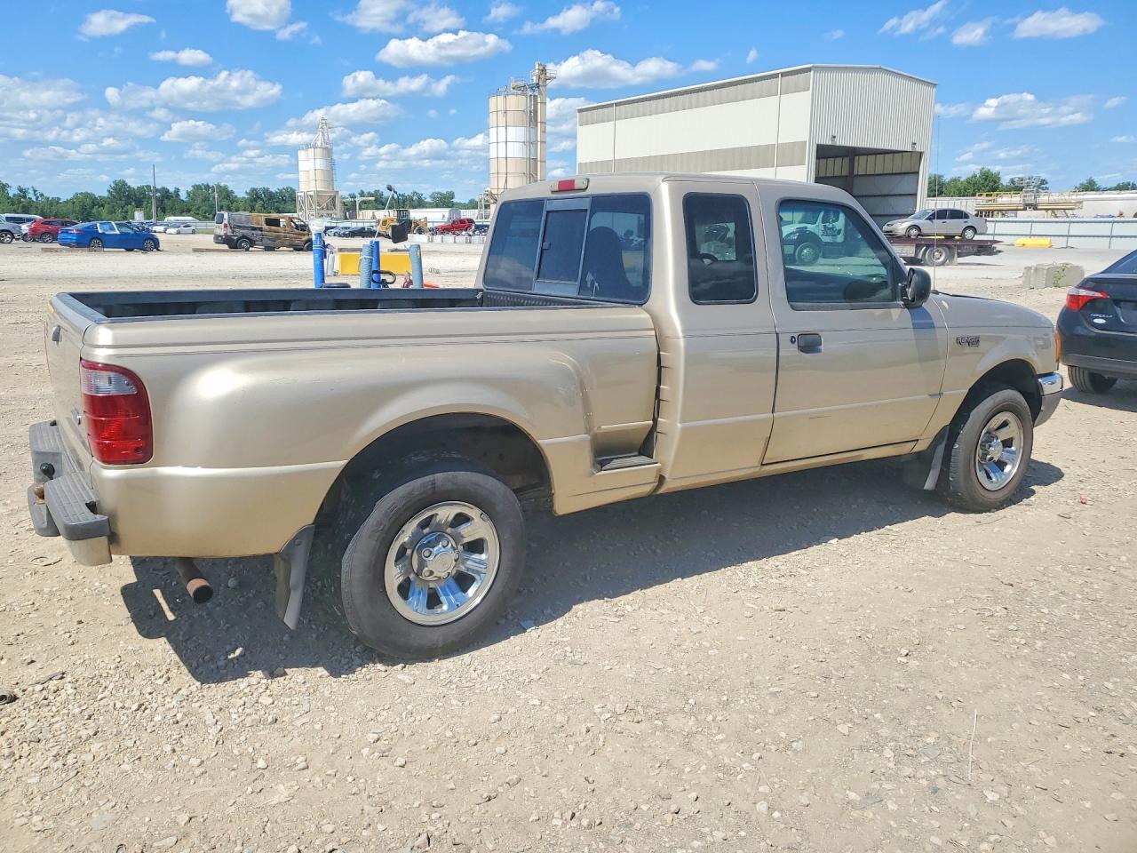2001 Ford Ranger Super Cab Tan vin: 1FTYR14V21PB37535