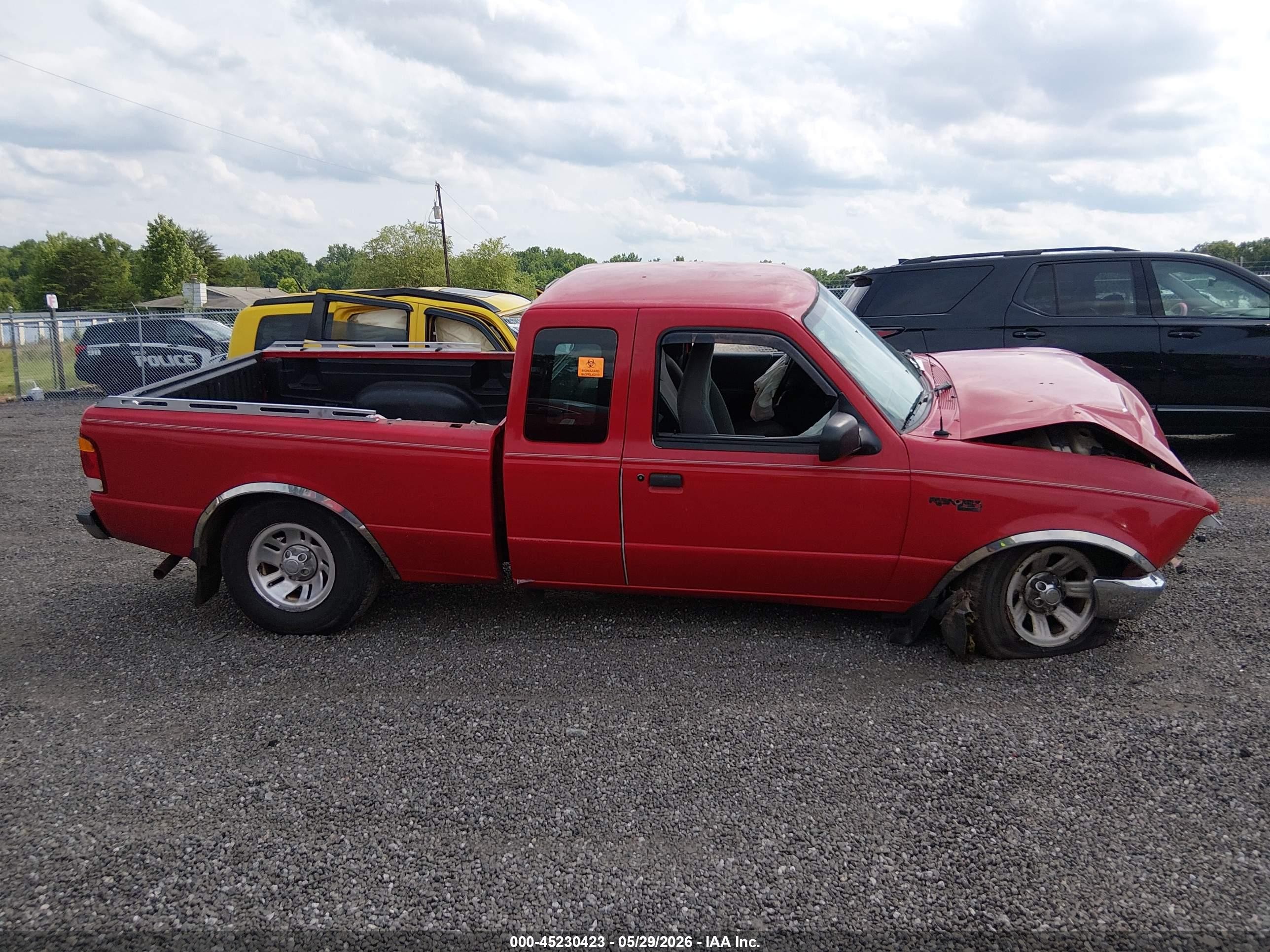 1999 Ford Ranger Xl/xlt Red vin: 1FTYR14V2XPA53076