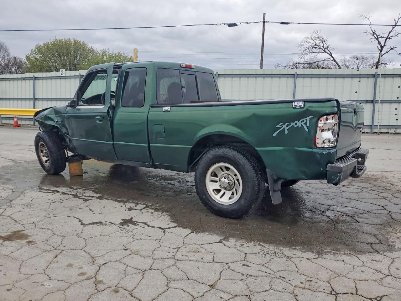 1999 Ford Ranger Super Cab Green vin: 1FTYR14V2XPB80068