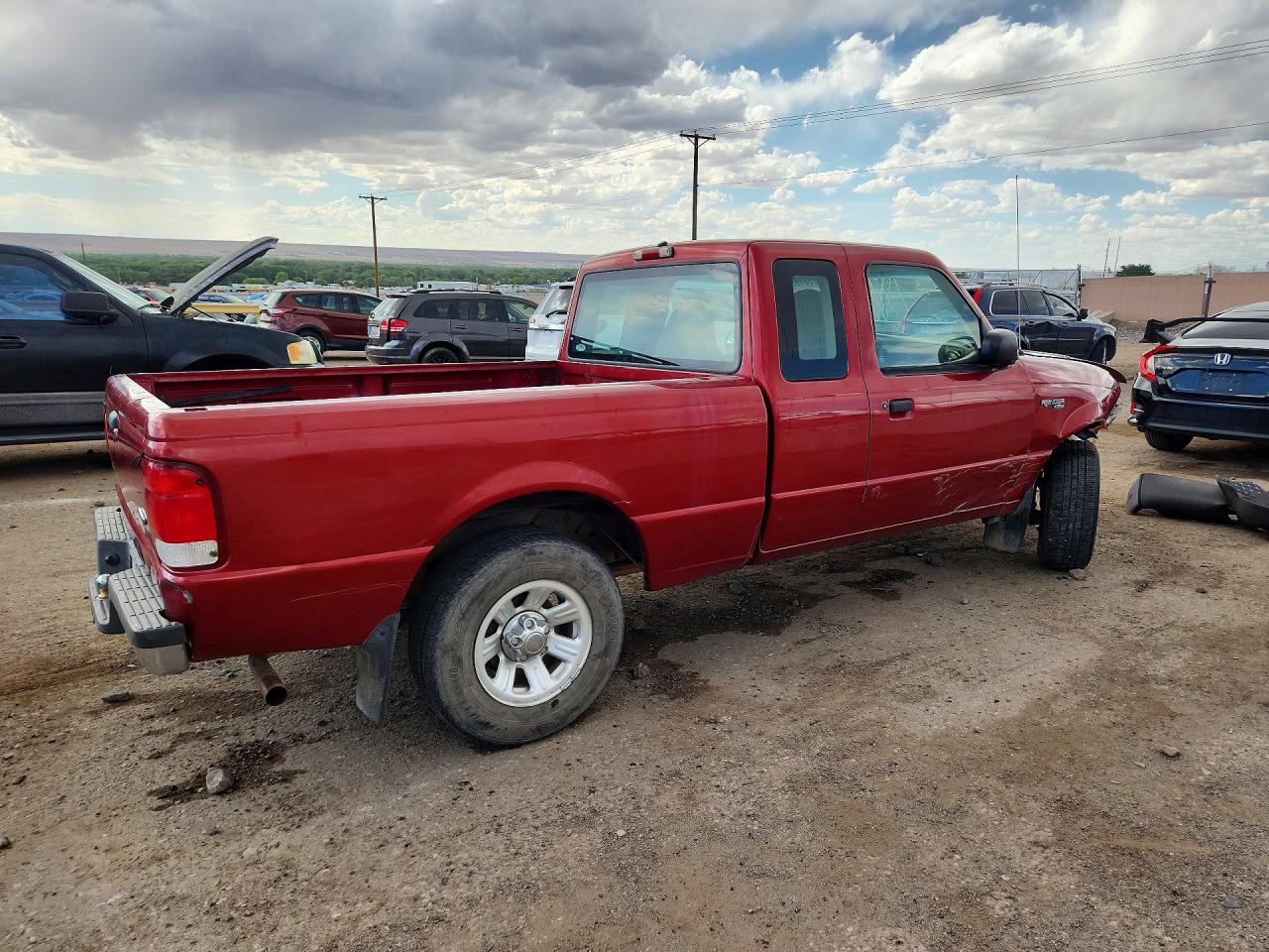 2000 Ford Ranger Super Cab Red vin: 1FTYR14V2YPA04042