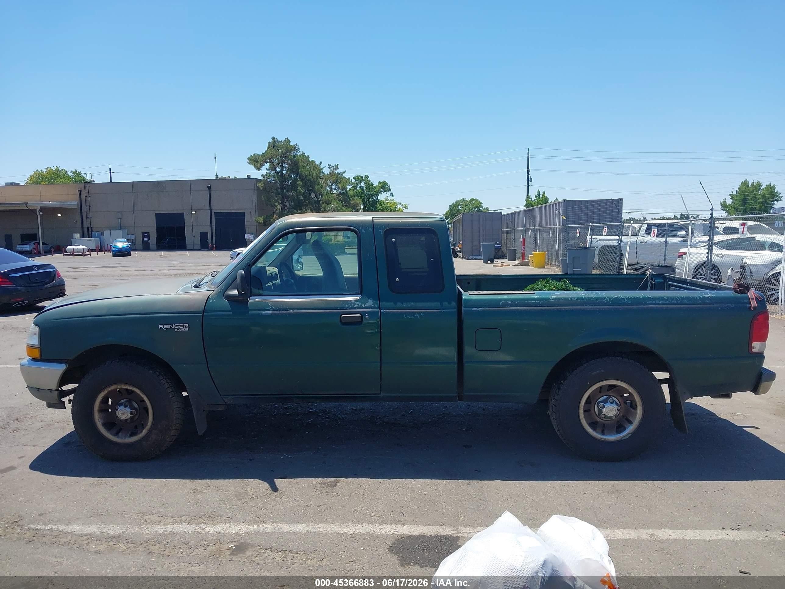 2000 Ford Ranger Xl/xlt Green vin: 1FTYR14V2YPA85821