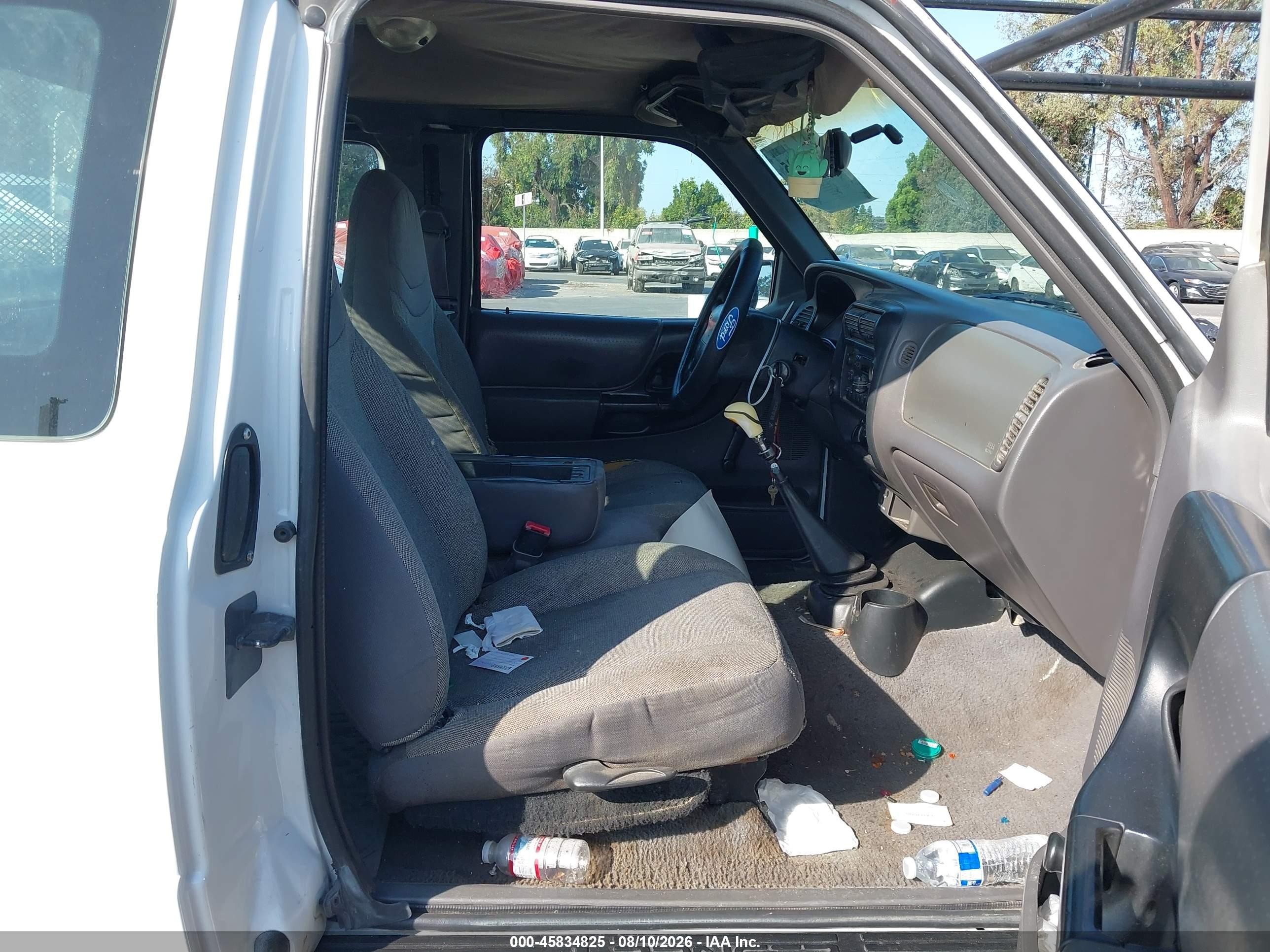 2000 Ford Ranger Xl/xlt White vin: 1FTYR14V2YPB30921