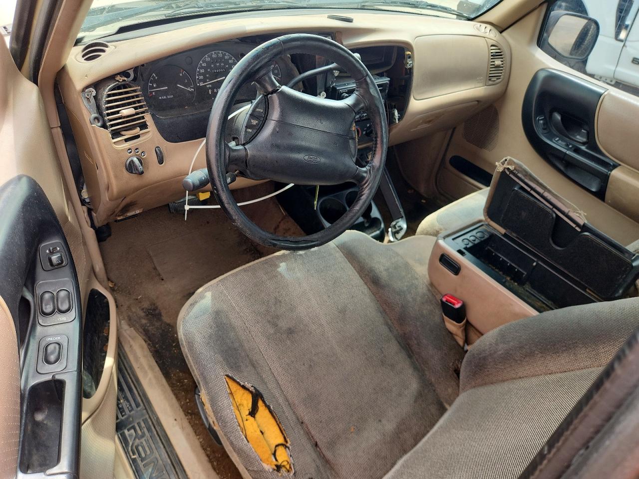 2000 Ford Ranger Super Cab Tan vin: 1FTYR14V2YPB50554