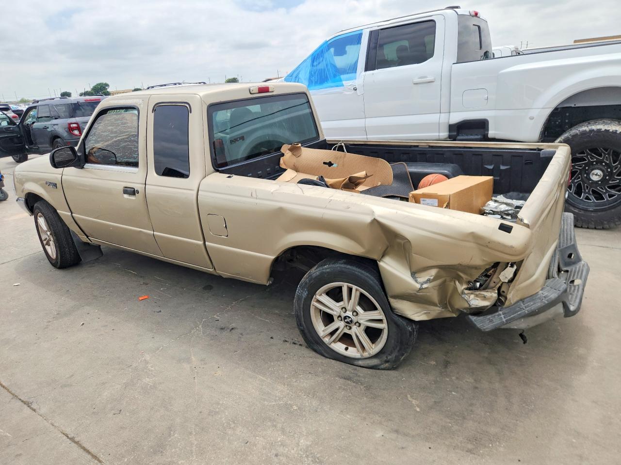 2000 Ford Ranger Super Cab Tan vin: 1FTYR14V2YPB50554