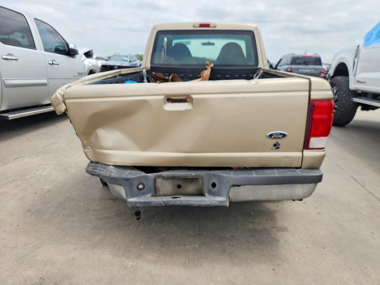 2000 Ford Ranger Super Cab Tan vin: 1FTYR14V2YPB50554