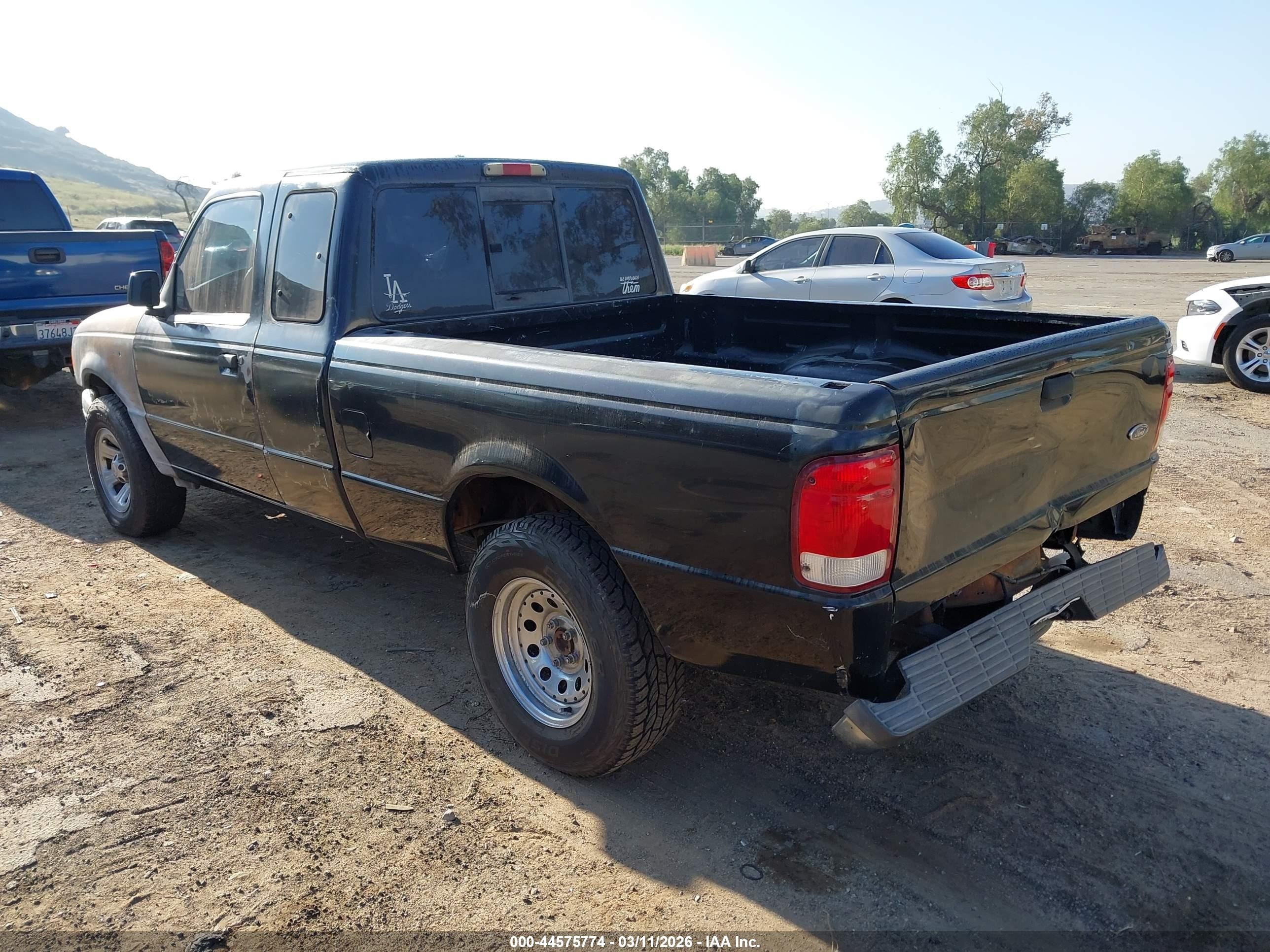 2000 Ford Ranger Xl/xlt Black vin: 1FTYR14V2YTB36693