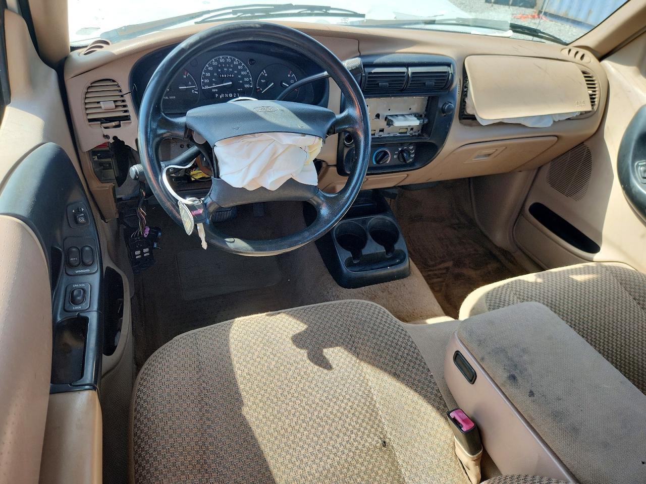 1999 Ford Ranger Super Cab White vin: 1FTYR14V3XPB12765
