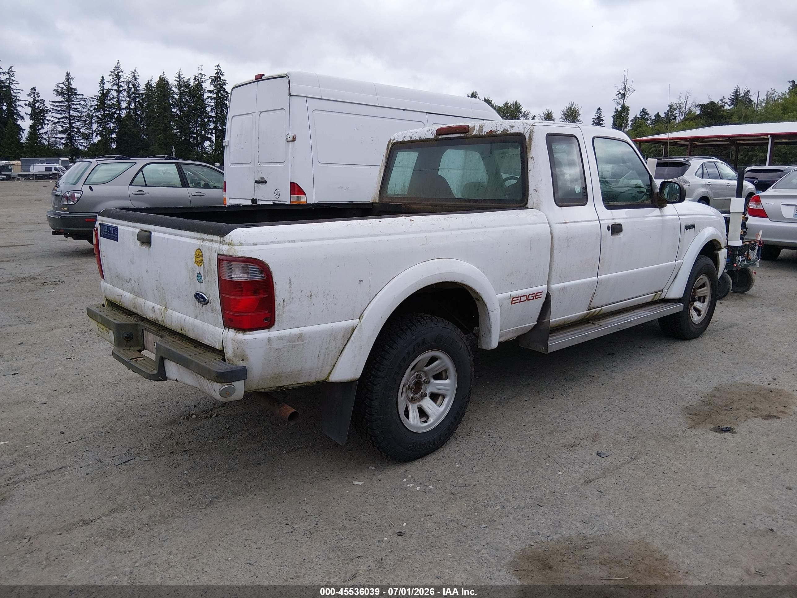2003 Ford Ranger   White vin: 1FTYR14V43PB42769