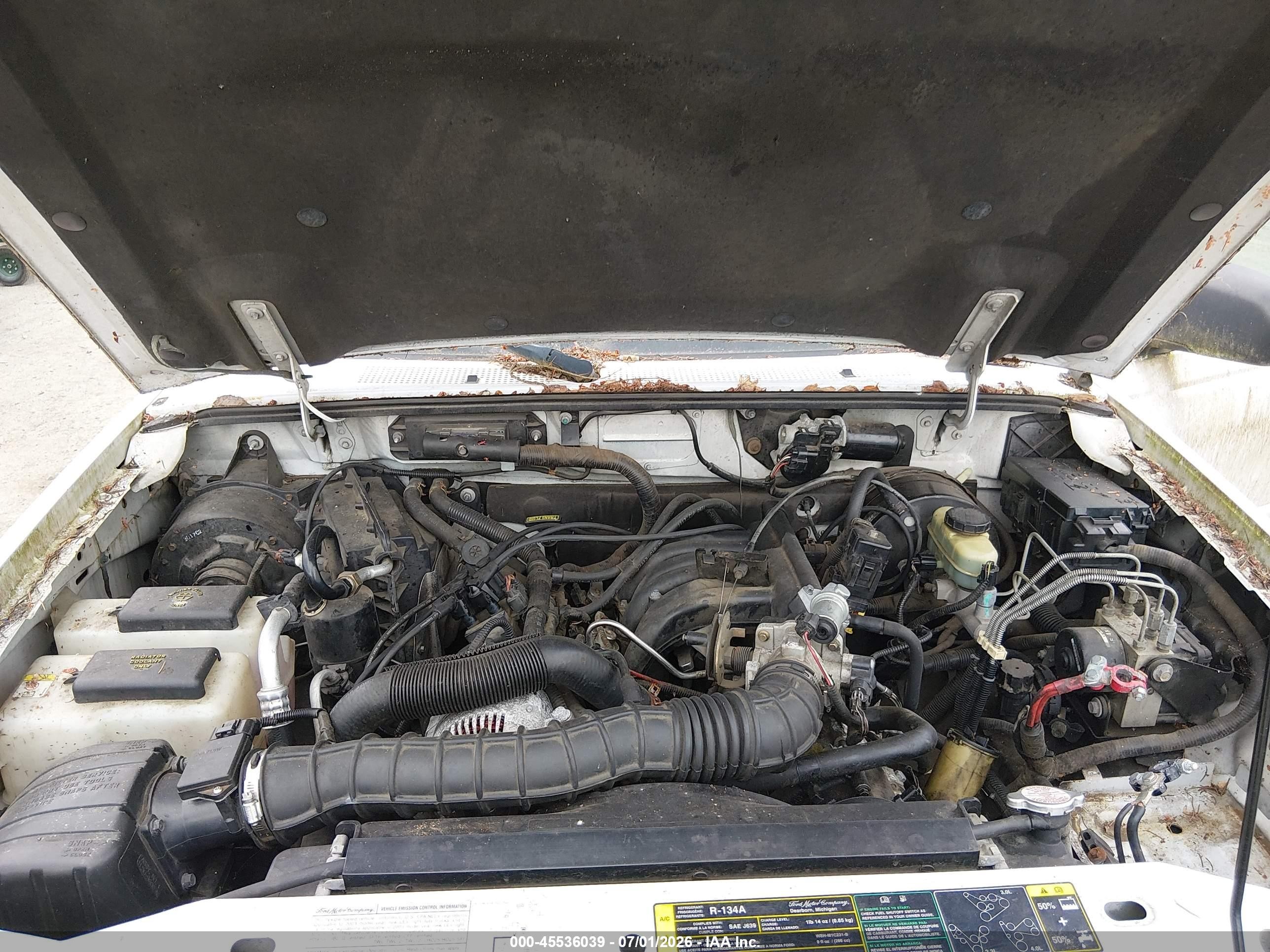 2003 Ford Ranger   White vin: 1FTYR14V43PB42769