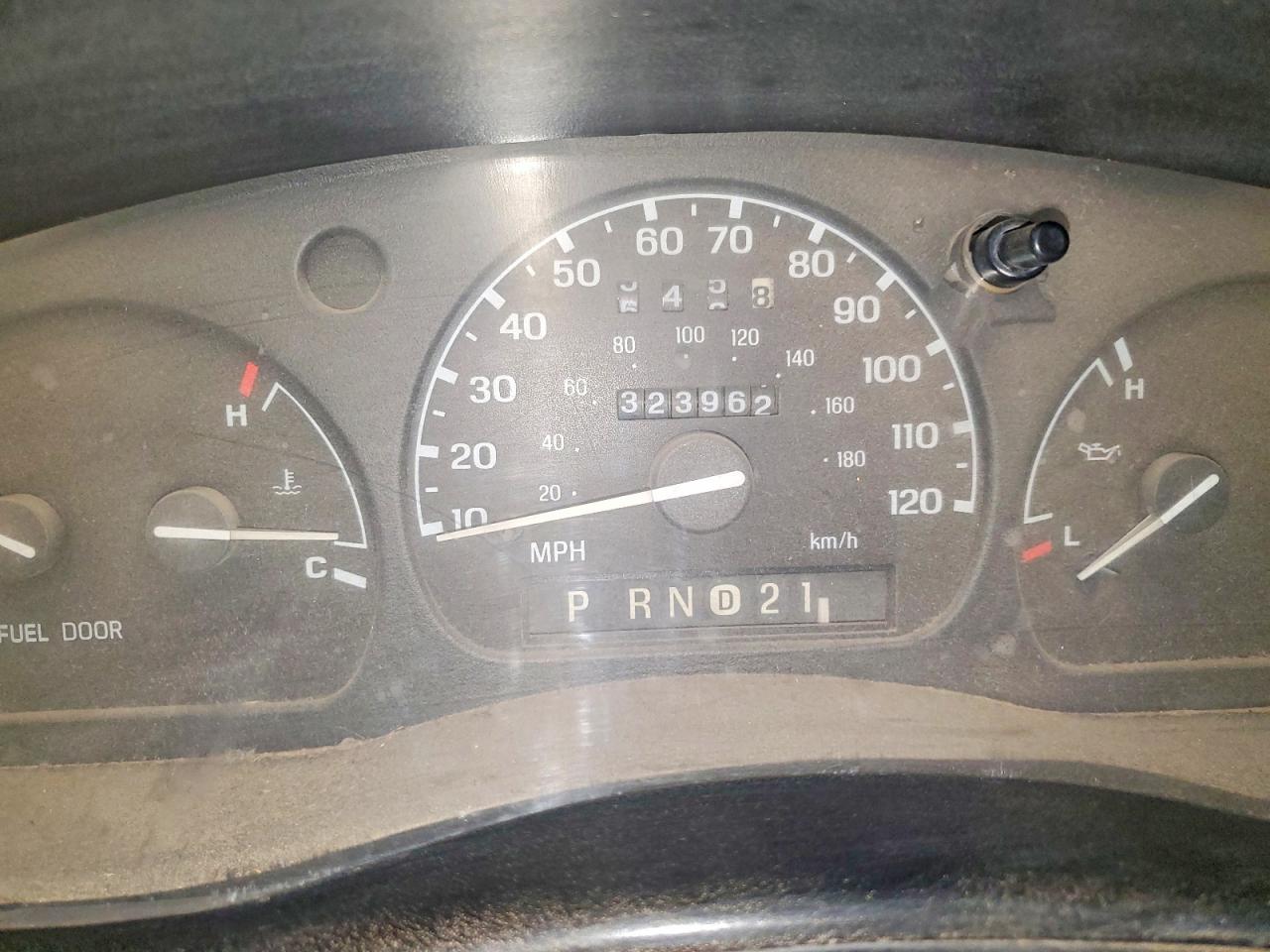 1999 Ford Ranger Super Cab Red vin: 1FTYR14V4XPB35665