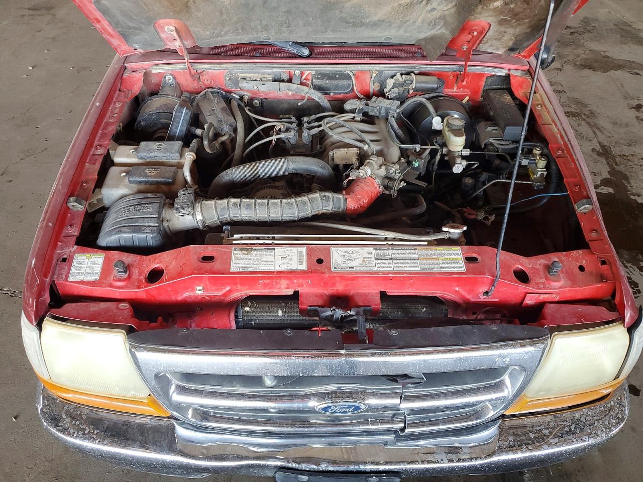 1999 Ford Ranger Super Cab Red vin: 1FTYR14V4XPB35665
