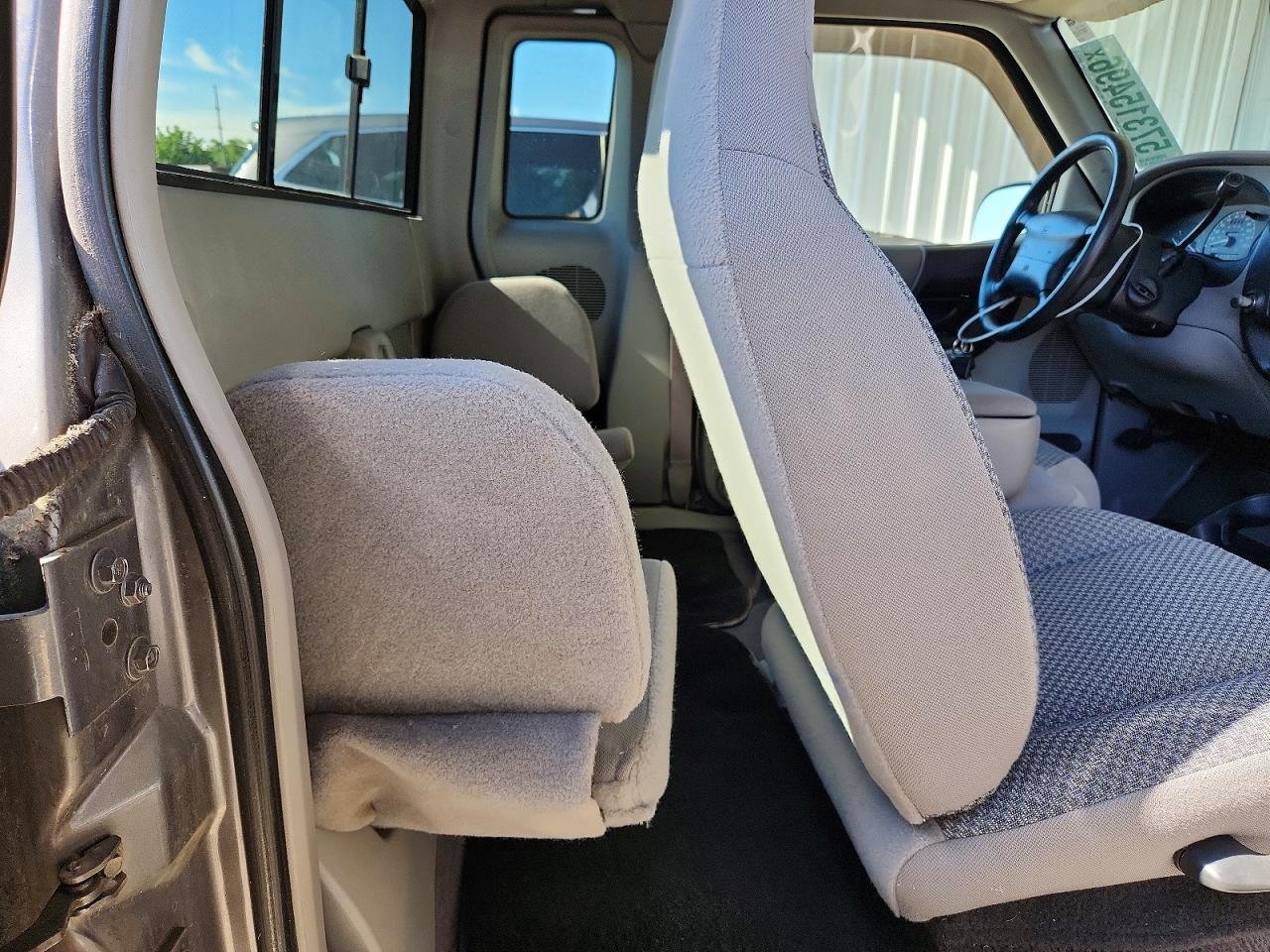 1999 Ford Ranger Super Cab Gray vin: 1FTYR14V4XTA93702