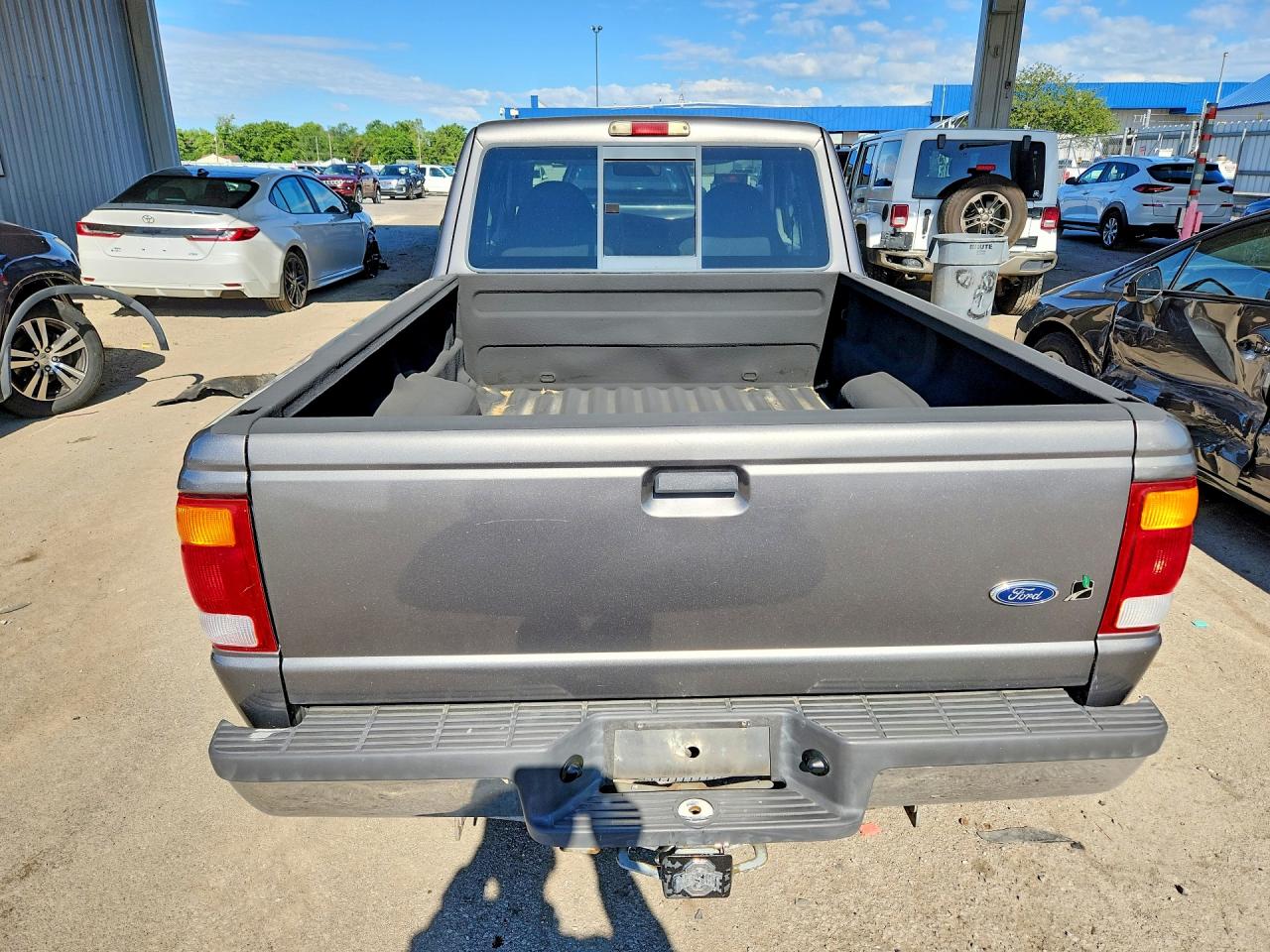 1999 Ford Ranger Super Cab Gray vin: 1FTYR14V4XTA93702