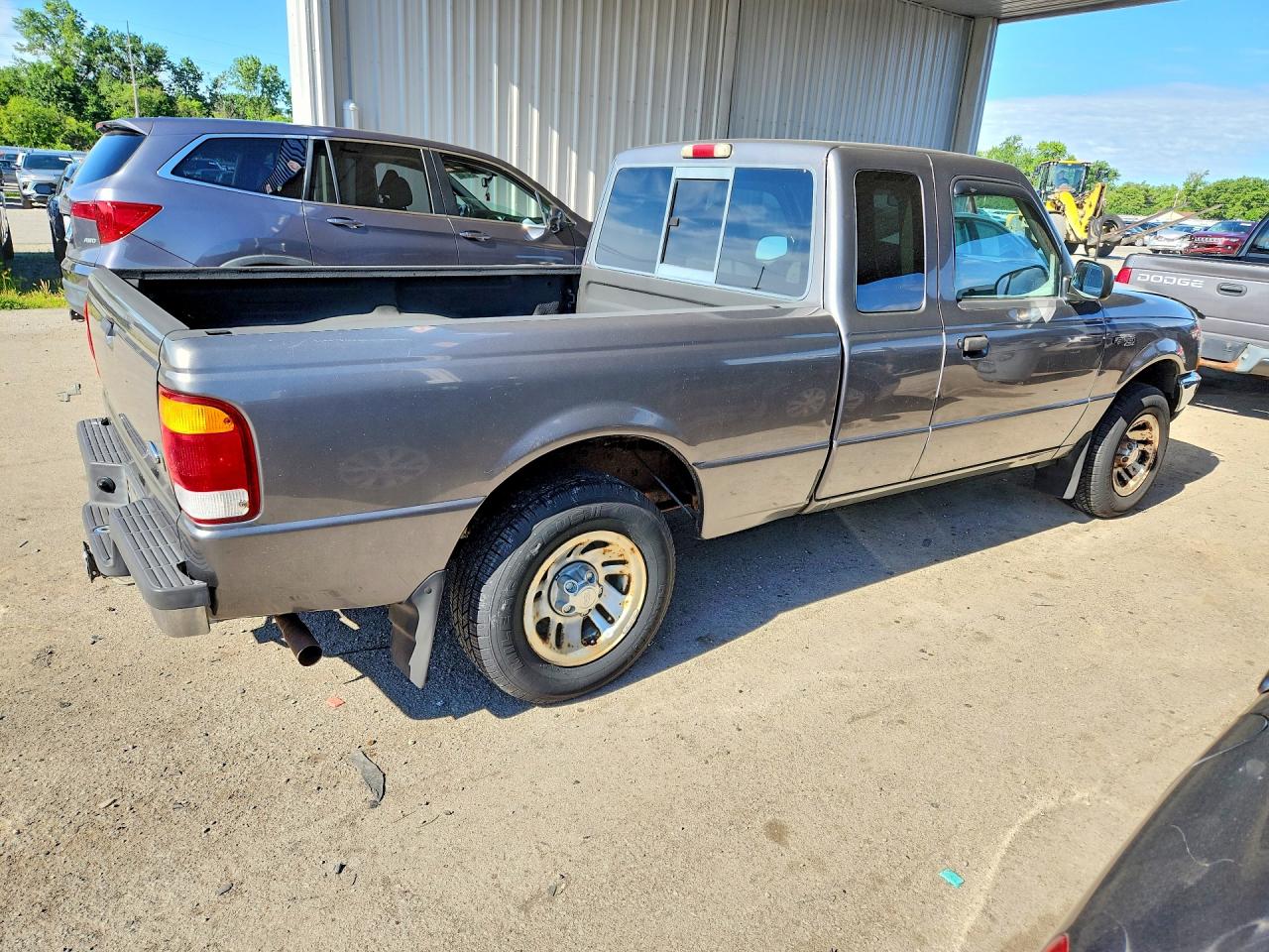1999 Ford Ranger Super Cab Gray vin: 1FTYR14V4XTA93702