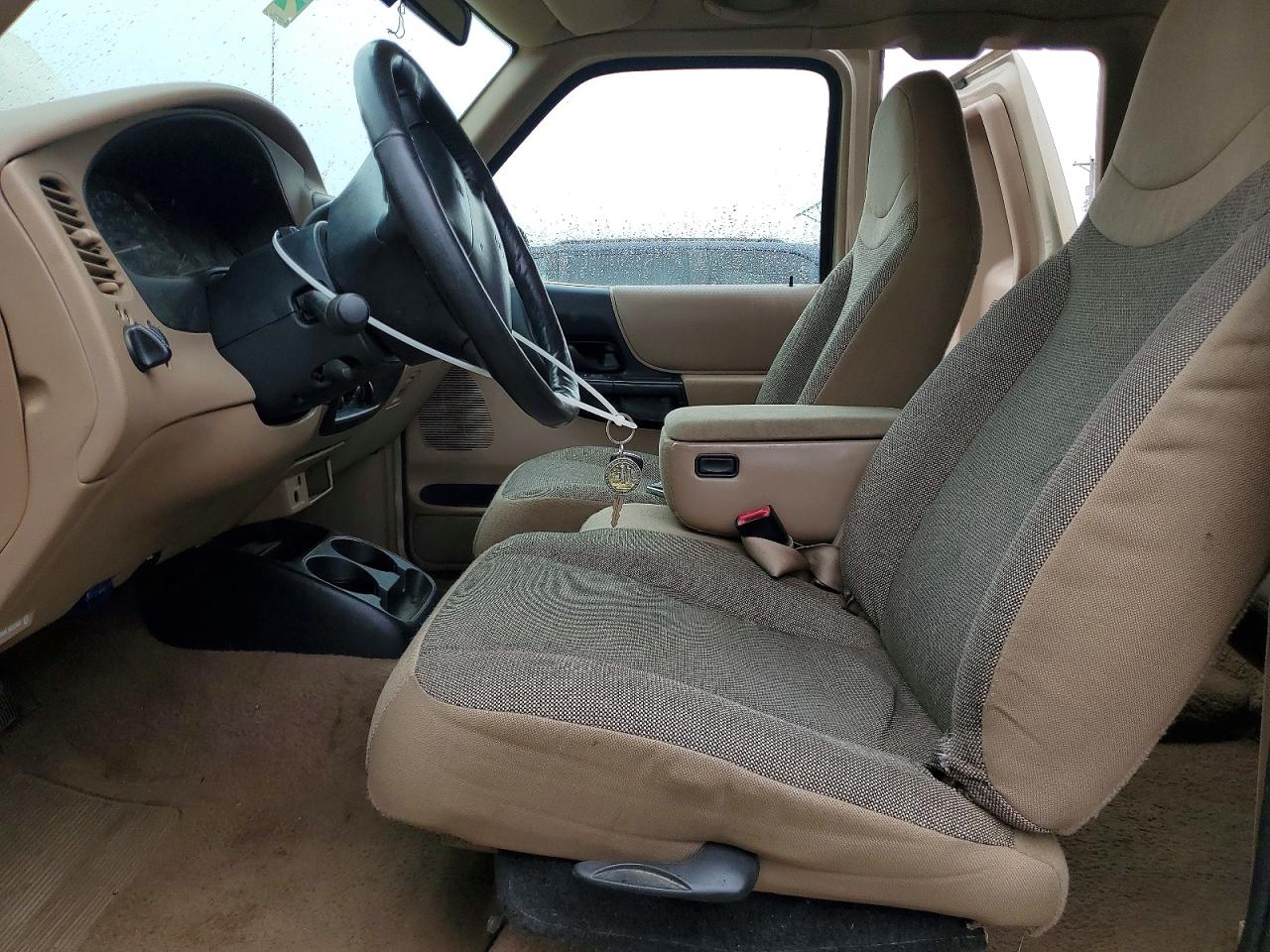 2000 Ford Ranger Super Cab Gold vin: 1FTYR14V4YPC15730
