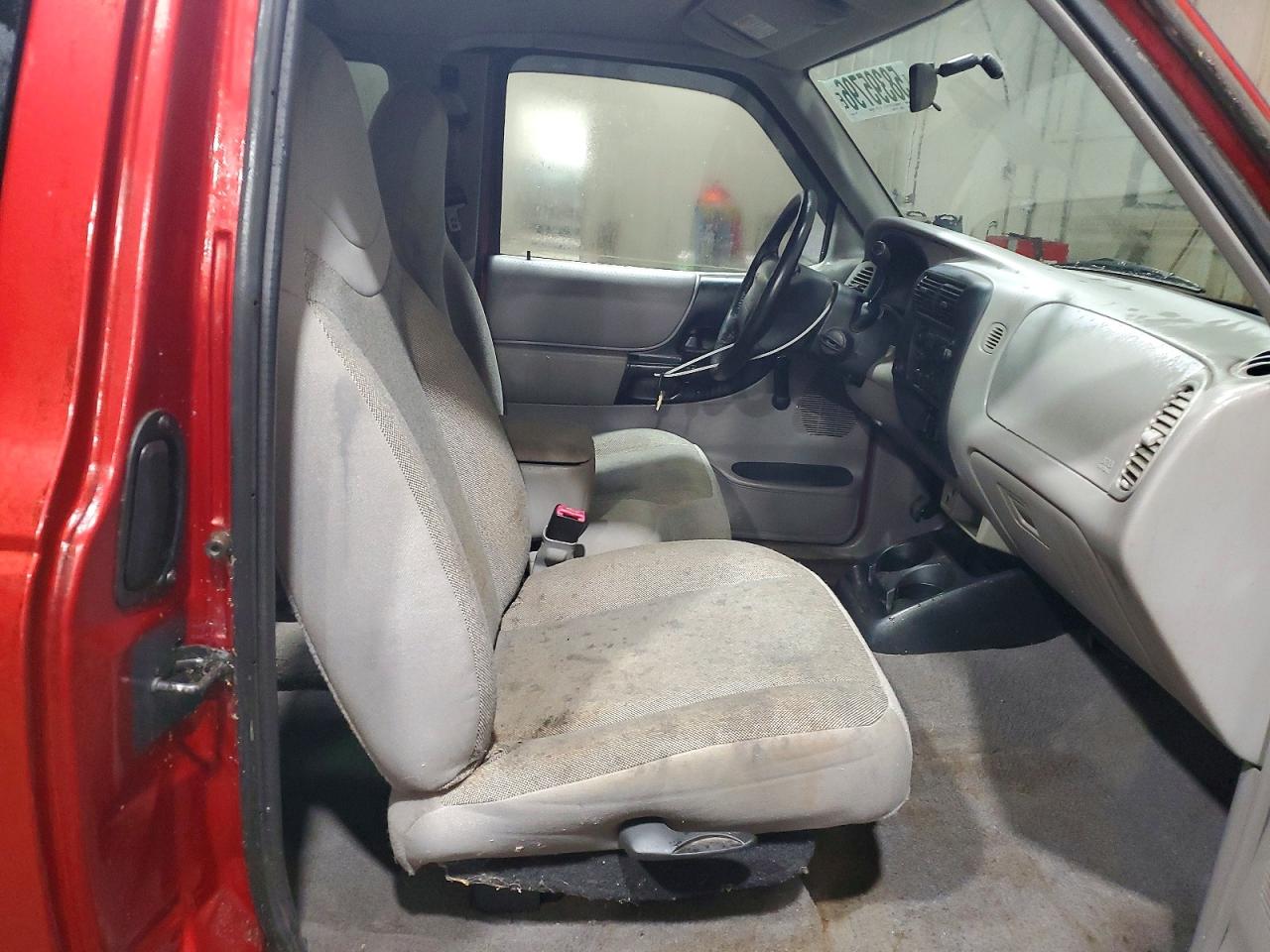 2000 Ford Ranger Super Cab Burgundy vin: 1FTYR14V4YTA86587