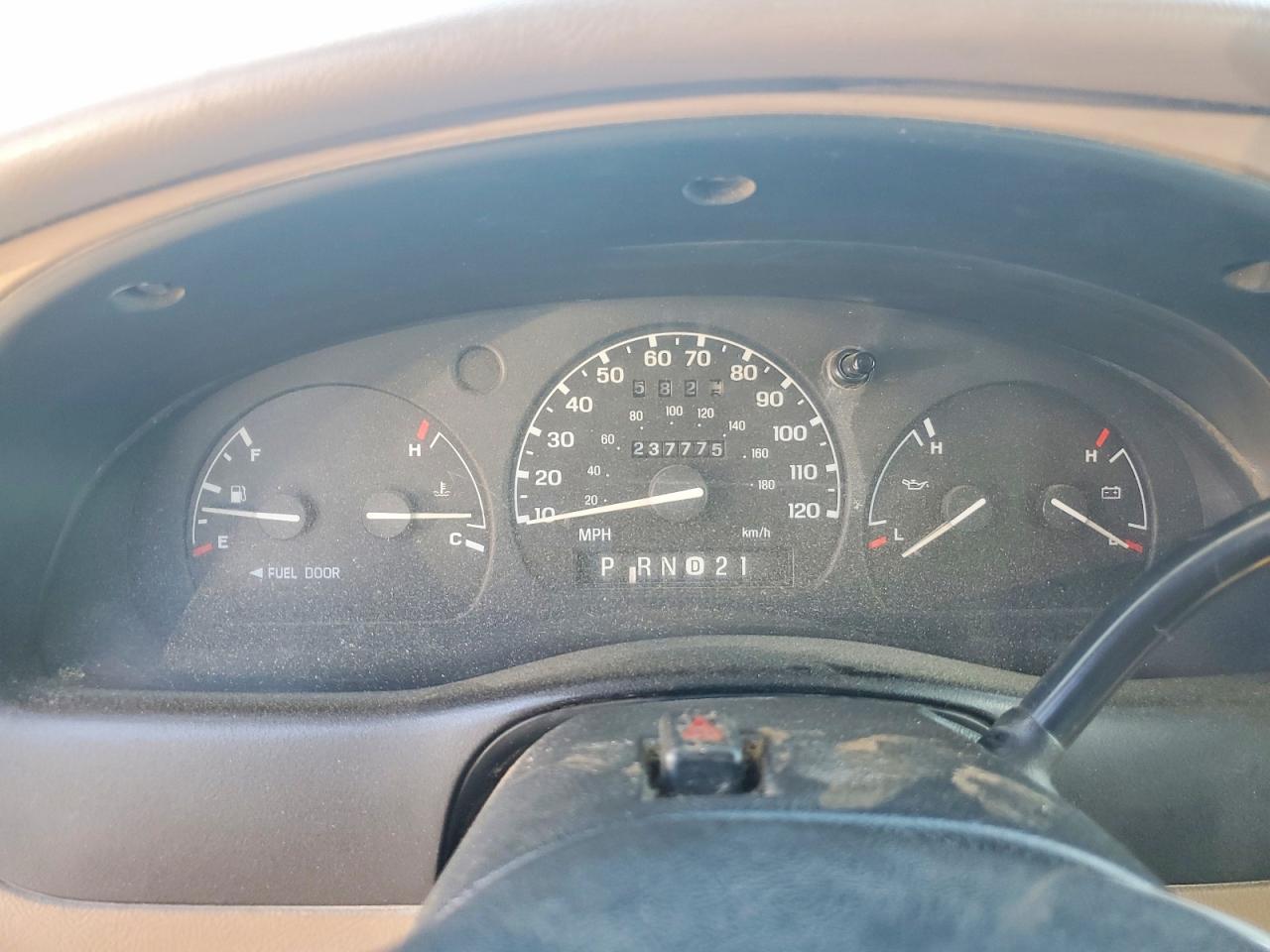 1999 Ford Ranger Super Cab Red vin: 1FTYR14V5XTA92056