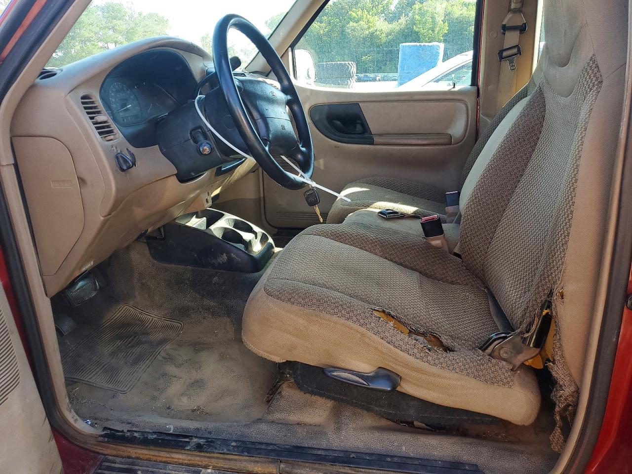 1999 Ford Ranger Super Cab Red vin: 1FTYR14V5XTA92056