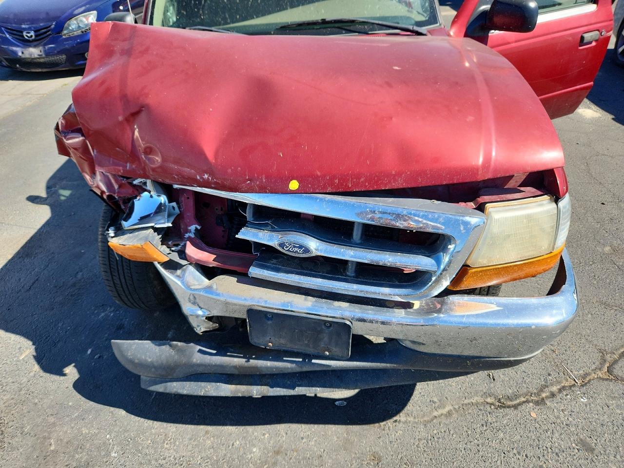 2000 Ford Ranger Super Cab Red vin: 1FTYR14V5YPA79544