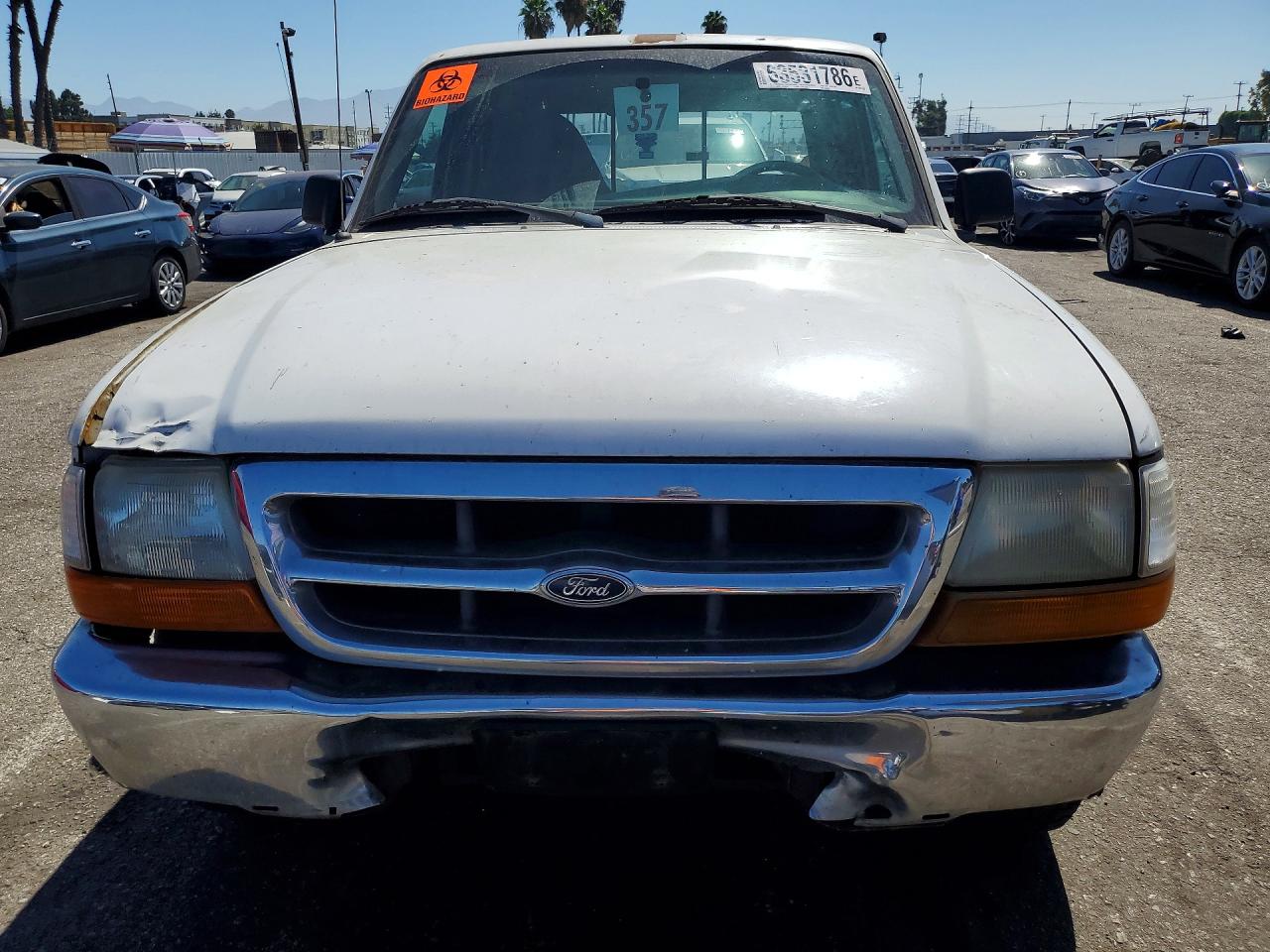 2000 Ford Ranger Super Cab White vin: 1FTYR14V5YPB68823