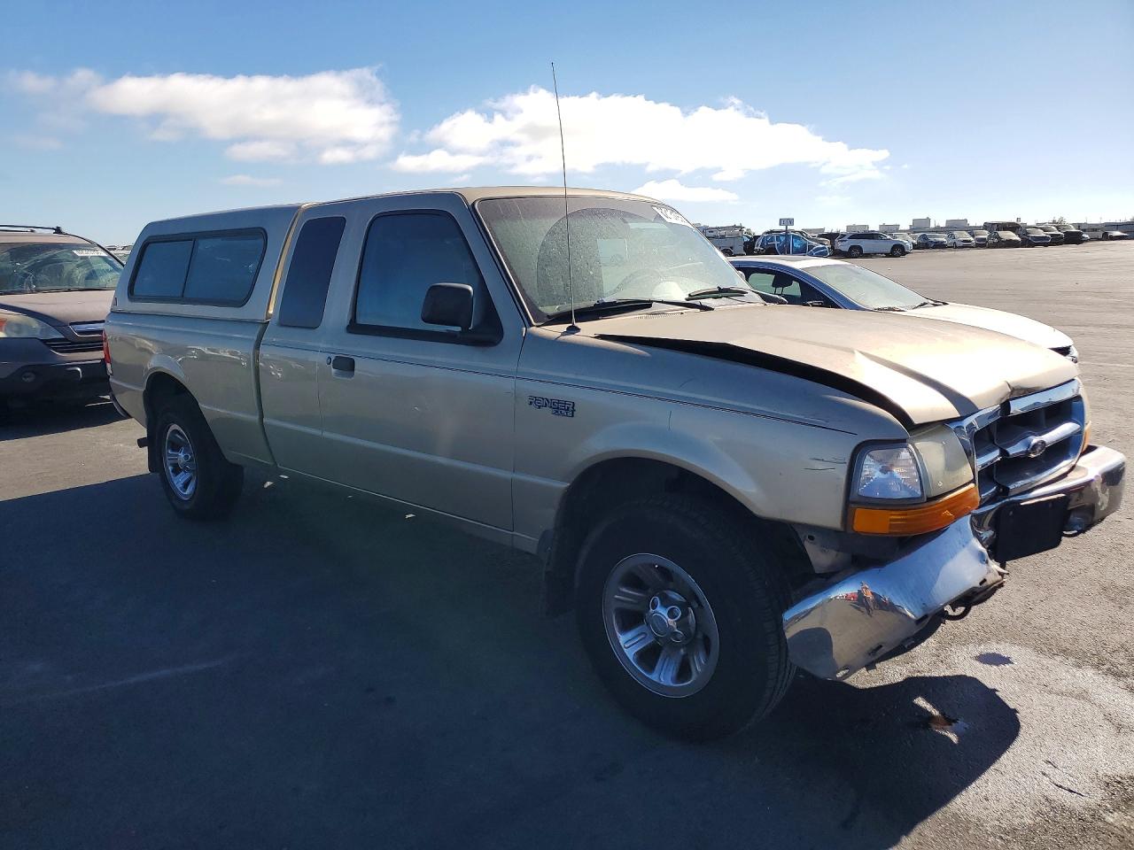 2000 Ford Ranger Super Cab Gold vin: 1FTYR14V5YPB86867