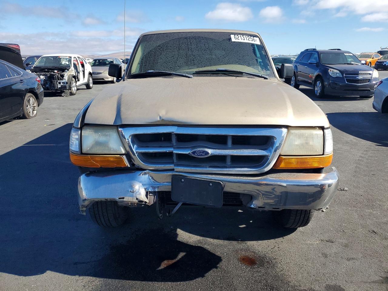 2000 Ford Ranger Super Cab Gold vin: 1FTYR14V5YPB86867