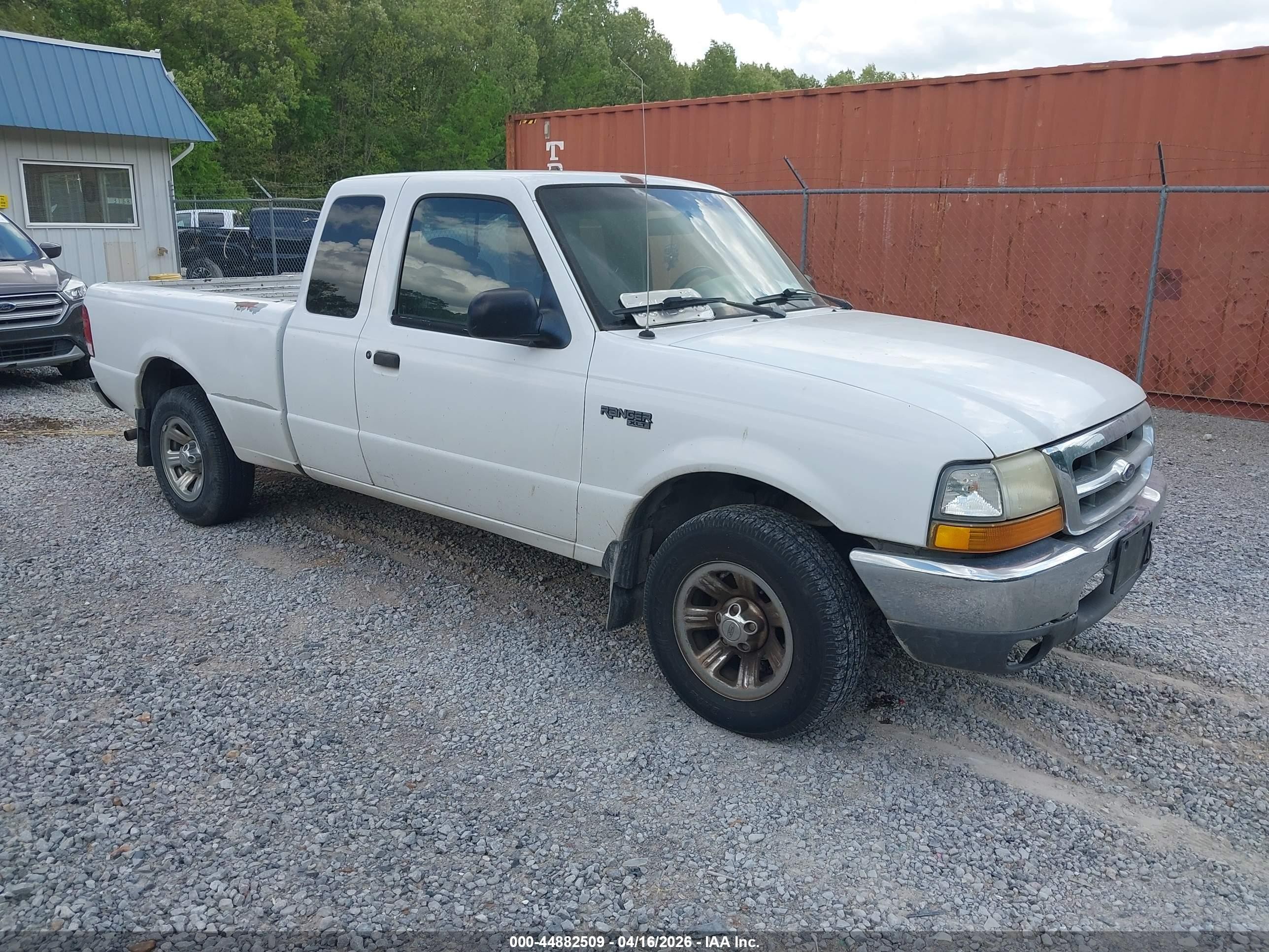 1FTYR14V6YPA12533