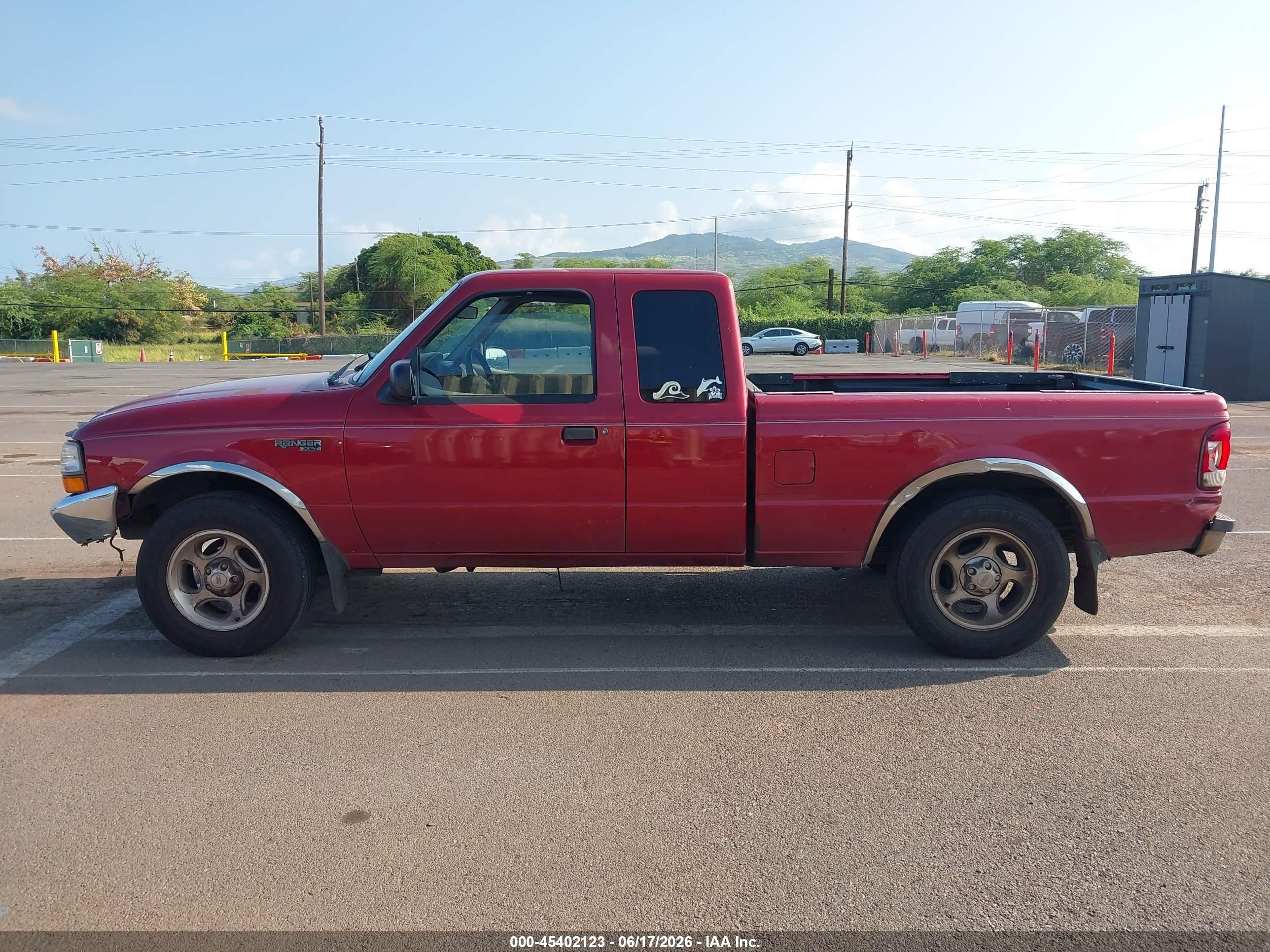 2000 Ford Ranger Xl/xlt Red vin: 1FTYR14V6YPA58217