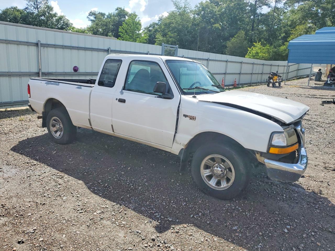 2000 Ford Ranger Super Cab White vin: 1FTYR14V6YPB53182