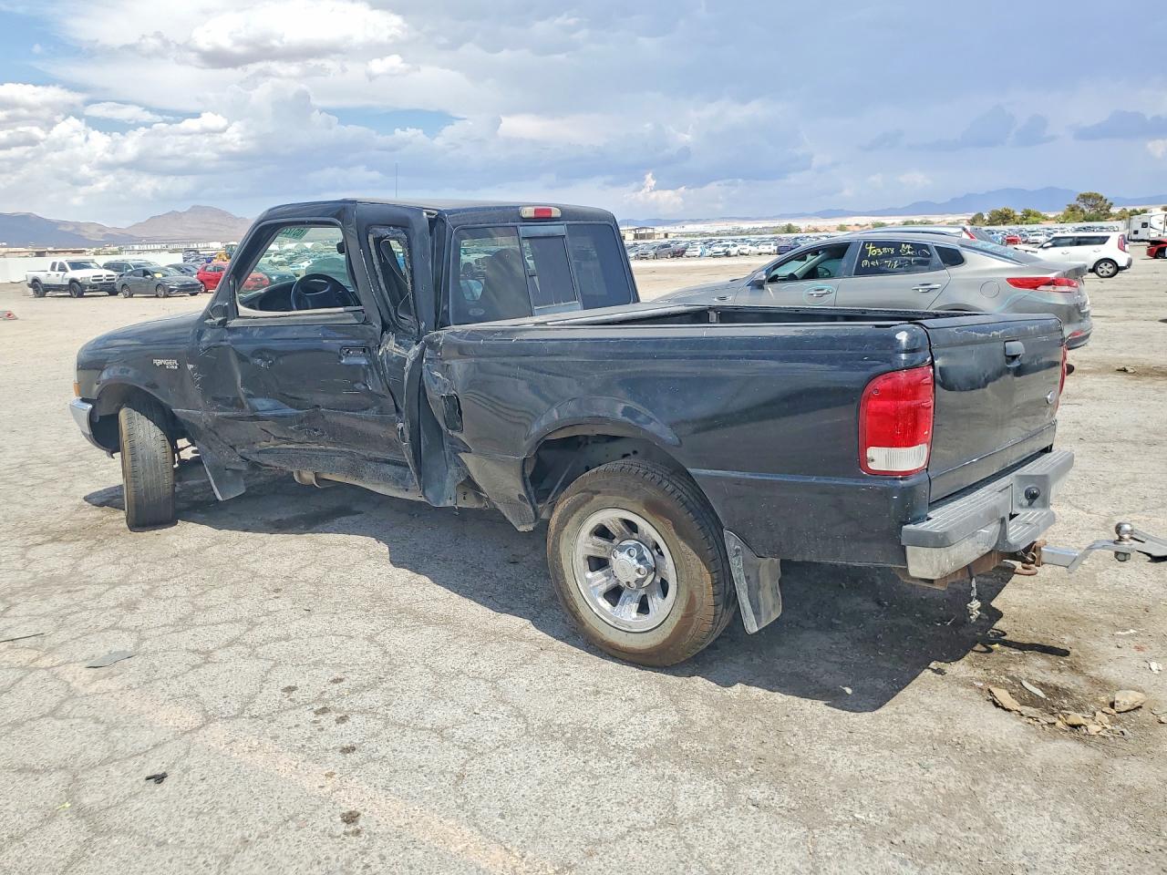 2000 Ford Ranger Super Cab Черный vin: 1FTYR14V6YPC12313