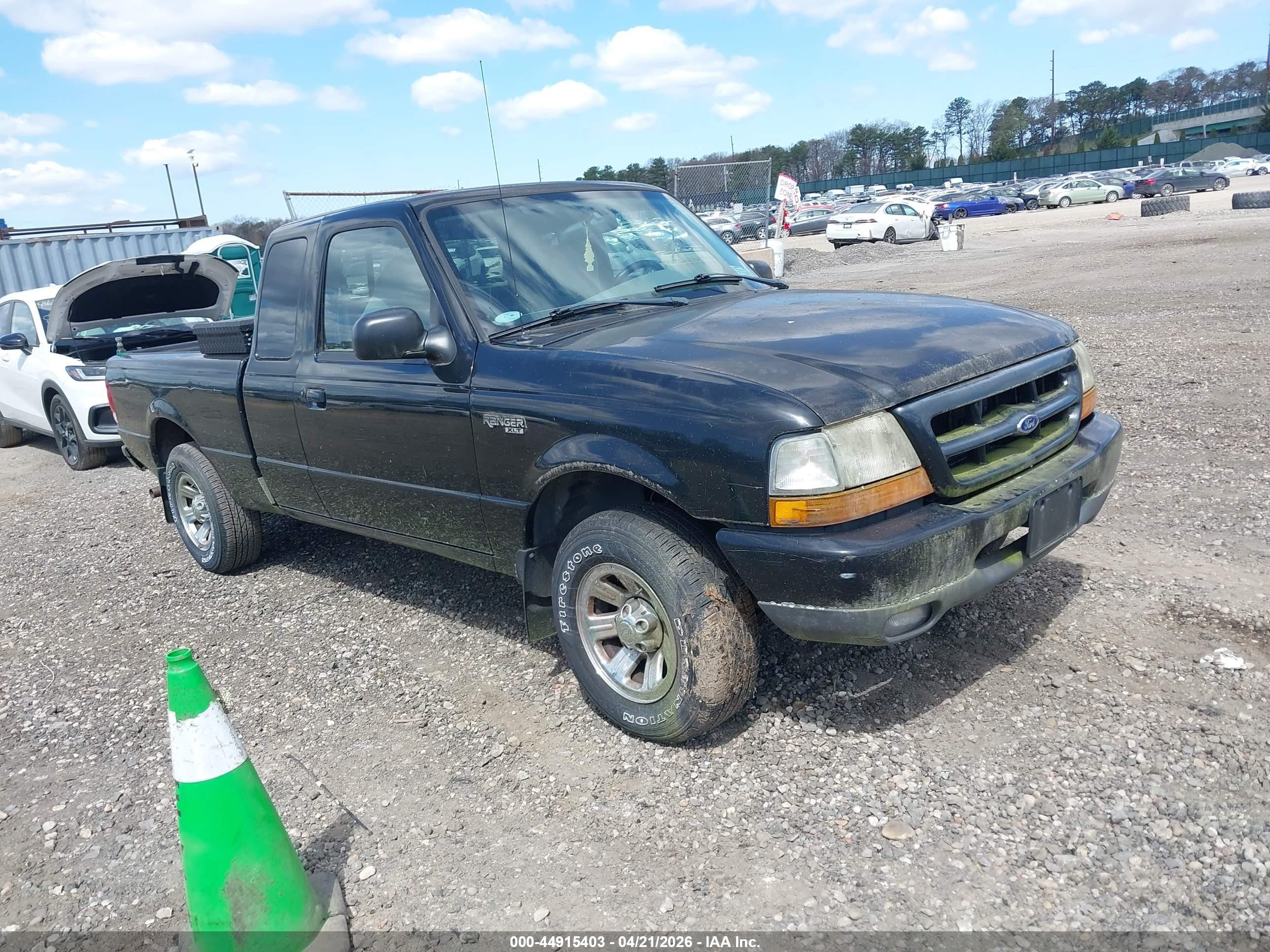 1FTYR14V6YTA90141