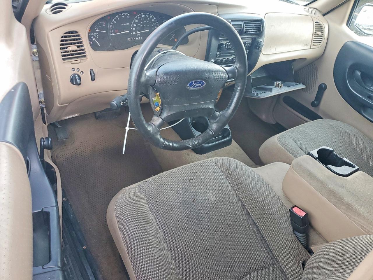 2002 Ford Ranger Super Cab Tan vin: 1FTYR14V72PB71892