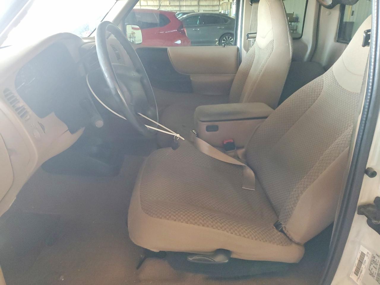 1999 Ford Ranger Super Cab White vin: 1FTYR14V7XPB69177