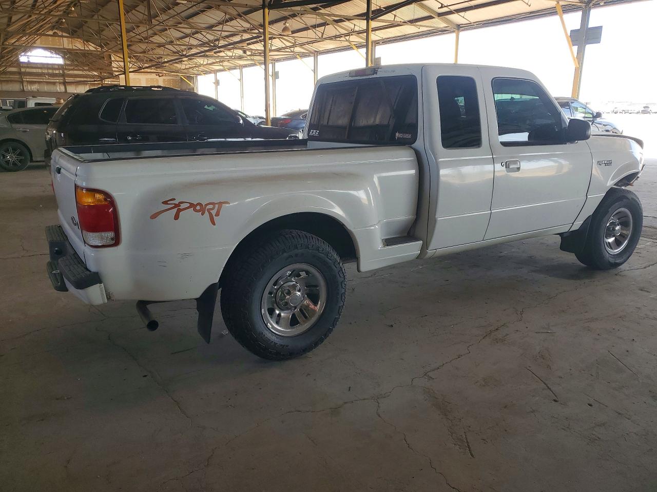 1999 Ford Ranger Super Cab White vin: 1FTYR14V7XPB69177