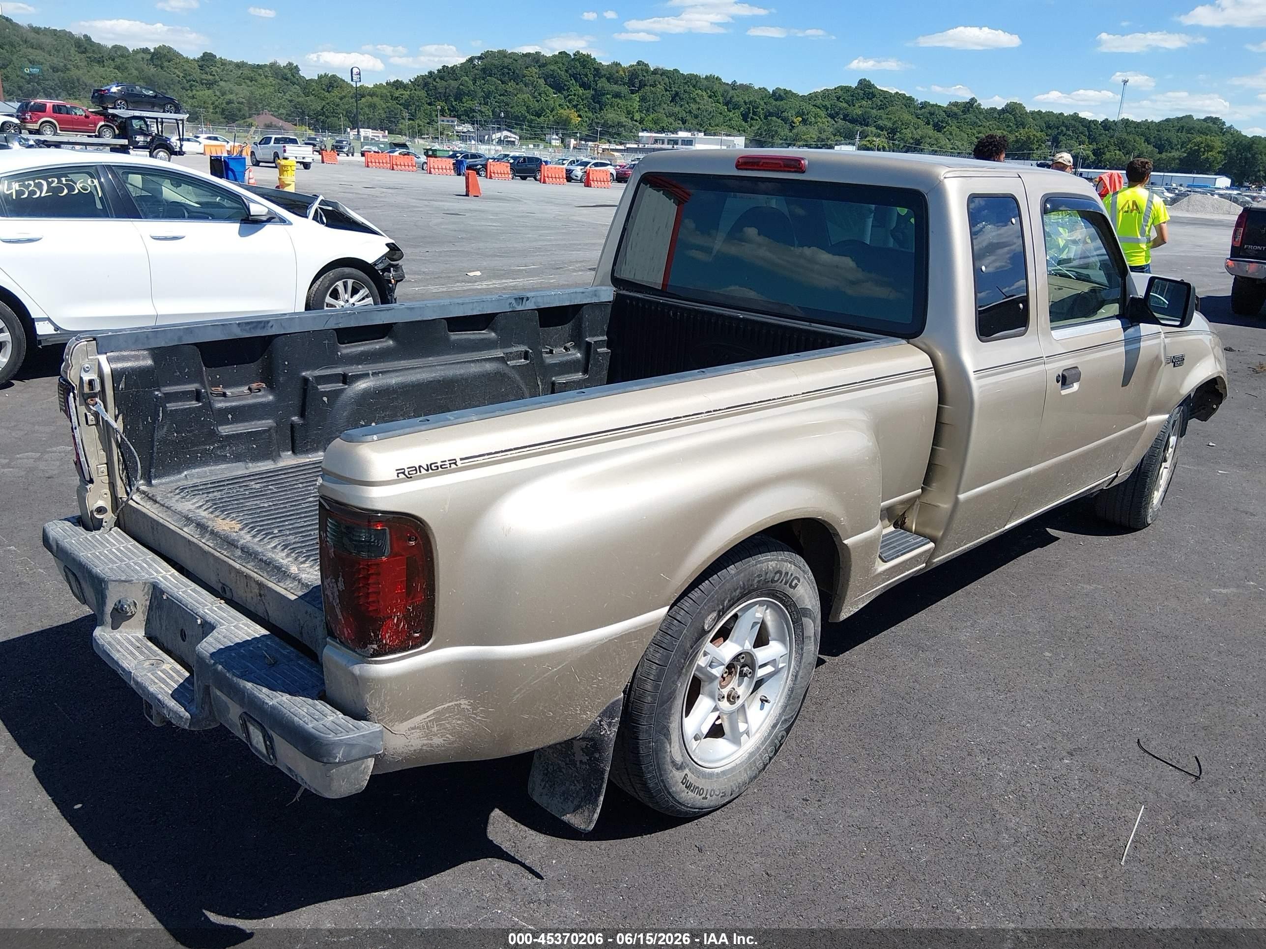 2000 Ford Ranger Xl/xlt Gold vin: 1FTYR14V7YTA30045