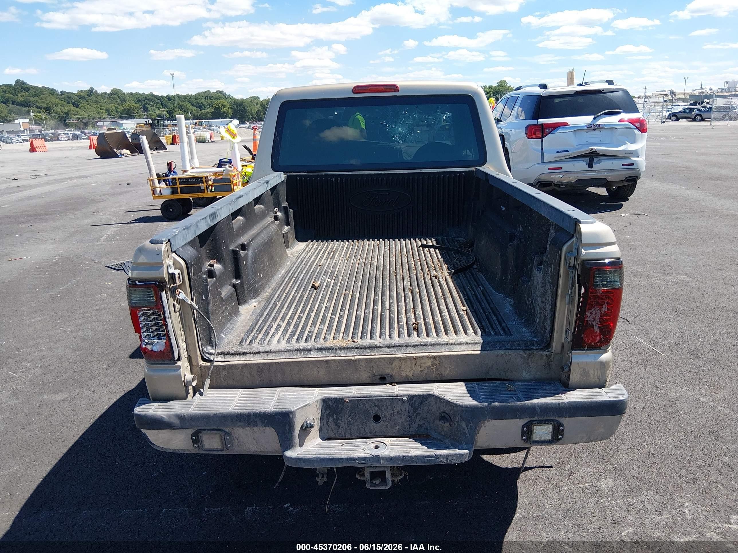 2000 Ford Ranger Xl/xlt Gold vin: 1FTYR14V7YTA30045