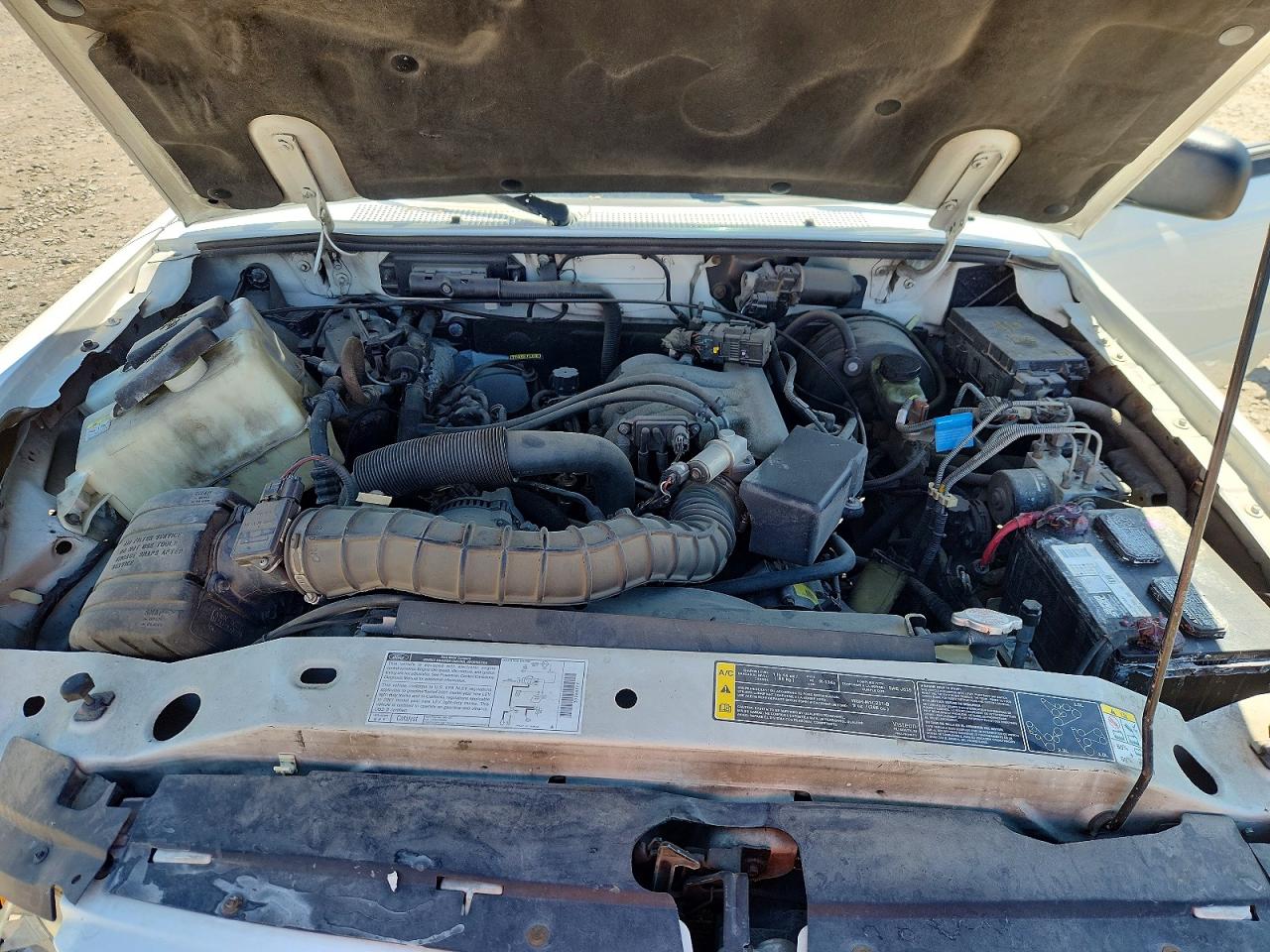 2001 Ford Ranger Super Cab Белый vin: 1FTYR14V81PB55571