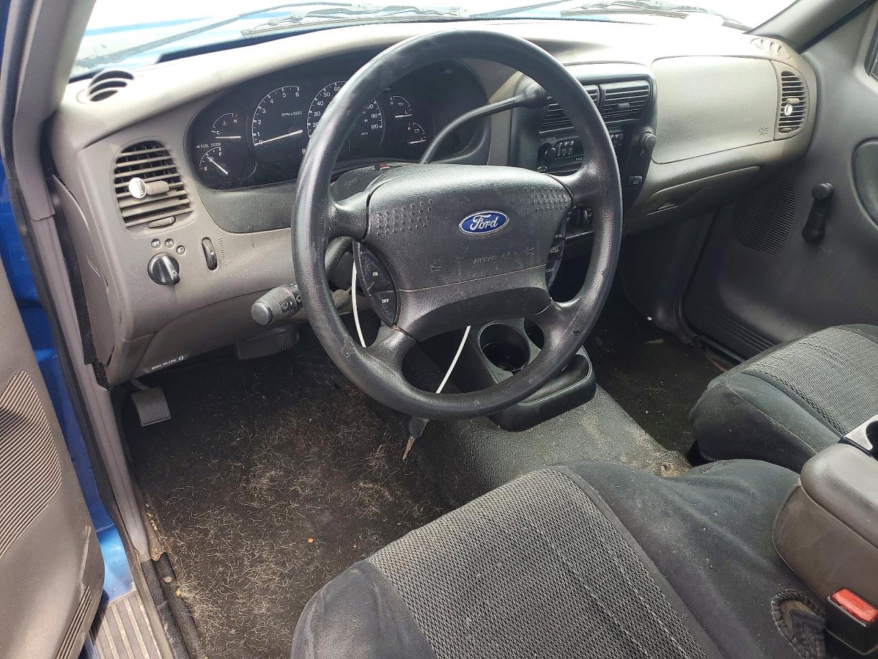 2001 Ford Ranger Super Cab Blue vin: 1FTYR14V81TA95847