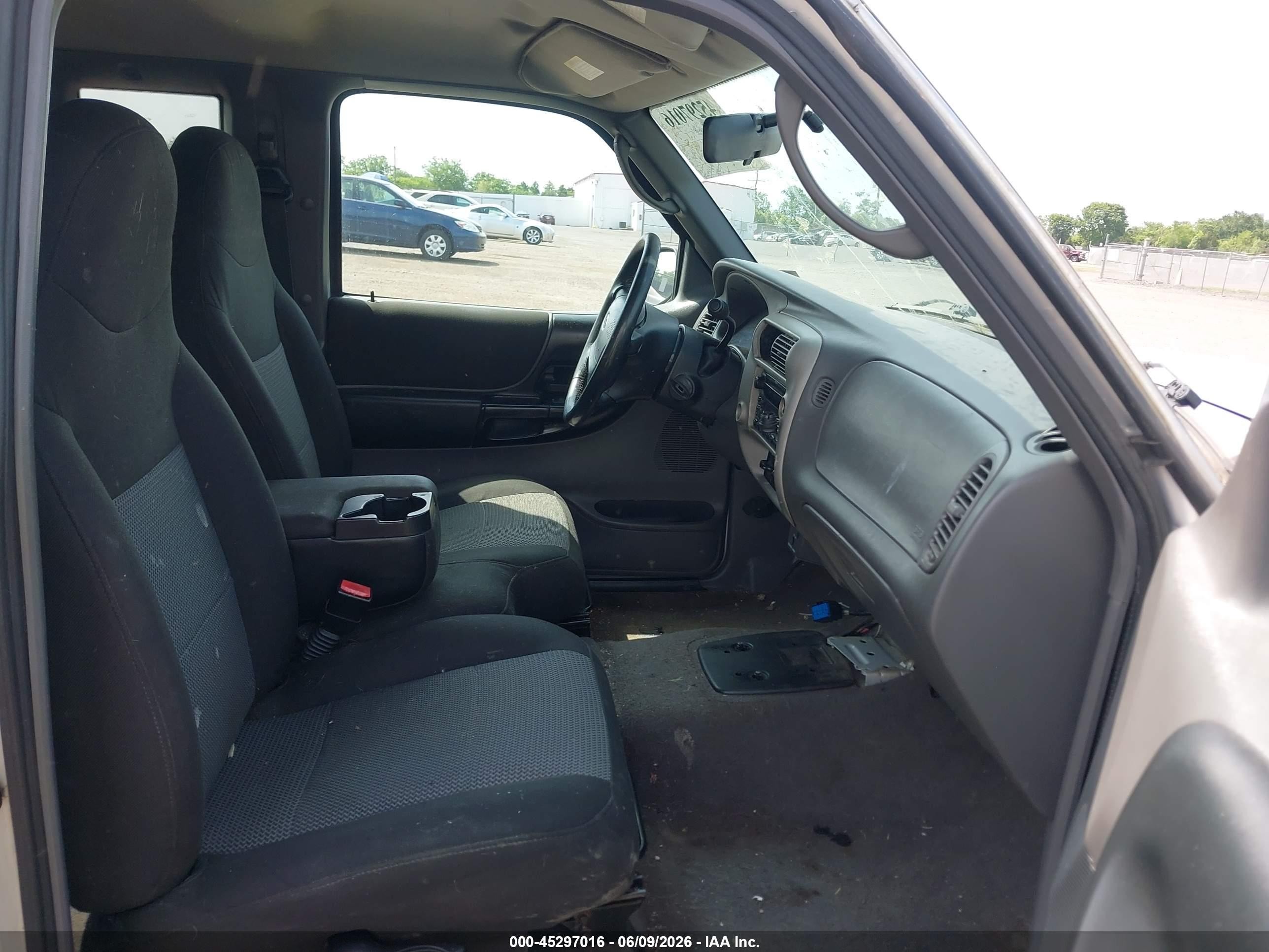 2003 Ford Ranger Edge/tremor/xl/xlt Silver vin: 1FTYR14V83PA02675