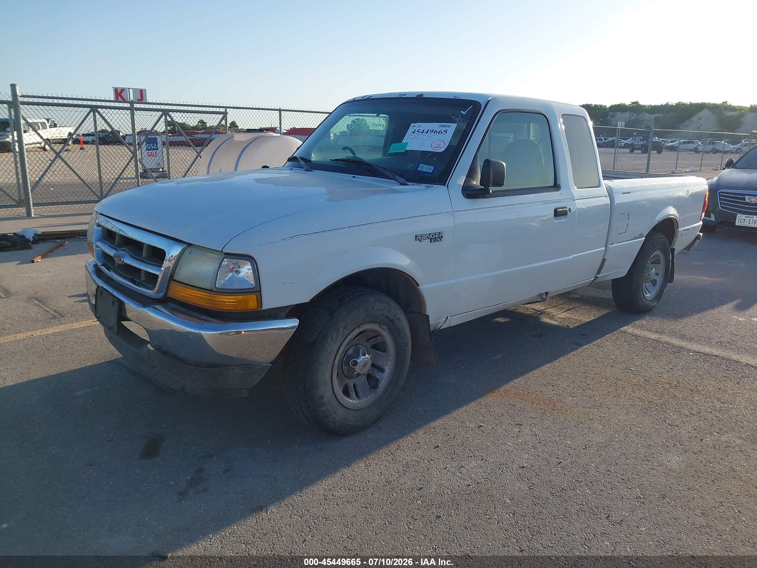 1999 Ford Ranger Xl/xlt White vin: 1FTYR14V8XPB04631