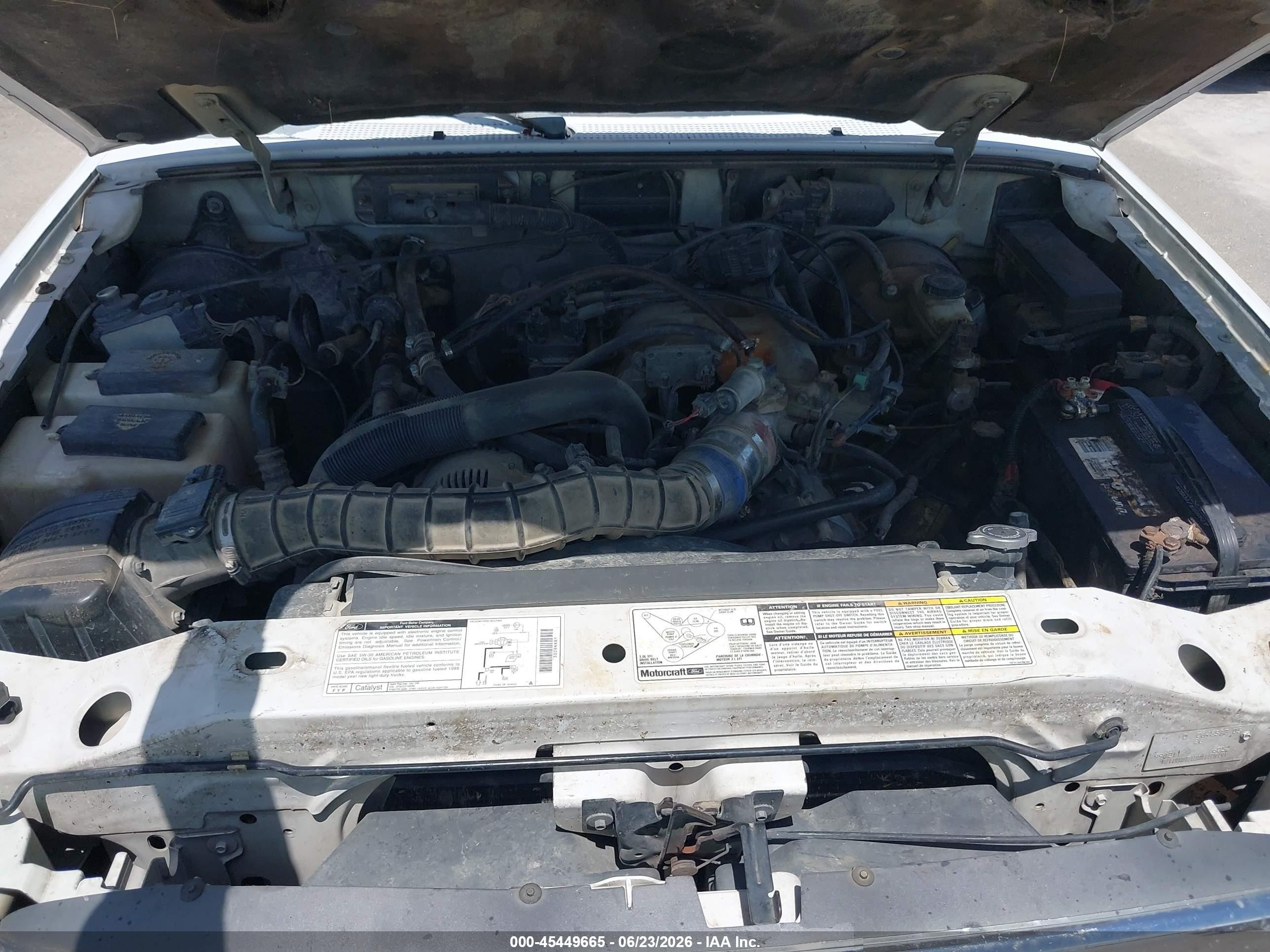 1999 Ford Ranger Xl/xlt White vin: 1FTYR14V8XPB04631
