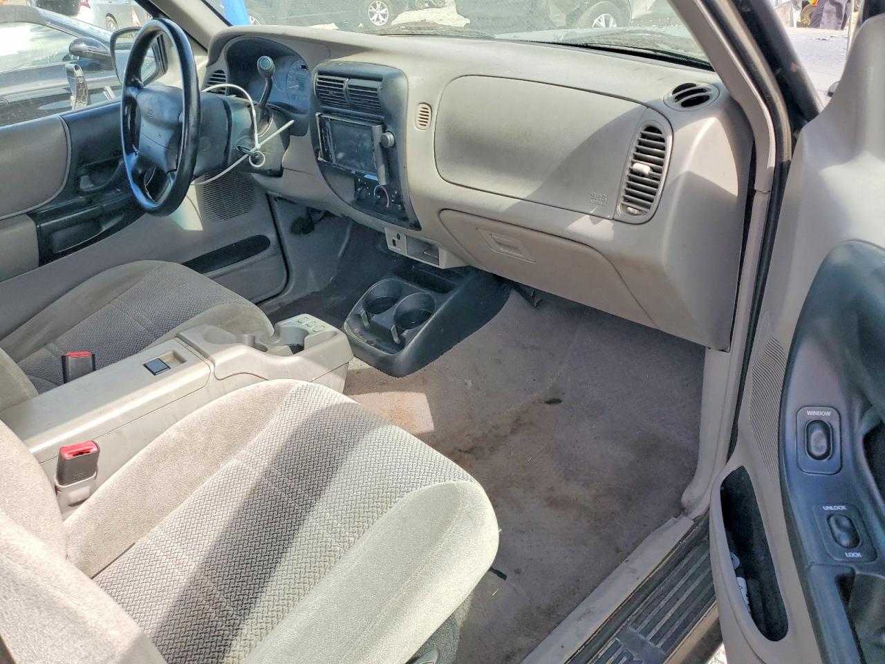 2000 Ford Ranger Super Cab Blue vin: 1FTYR14V8YPB61087
